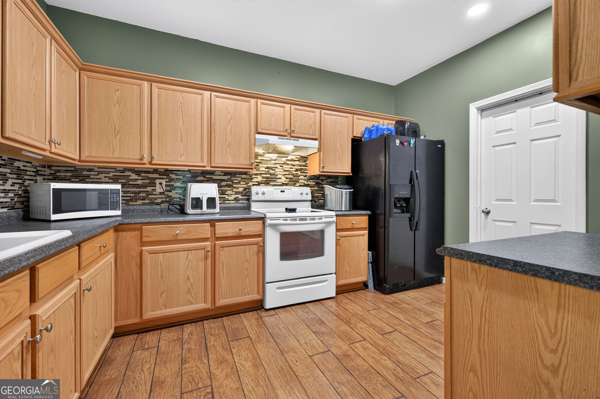 111 Autumn Ridge Drive Property Photo 15