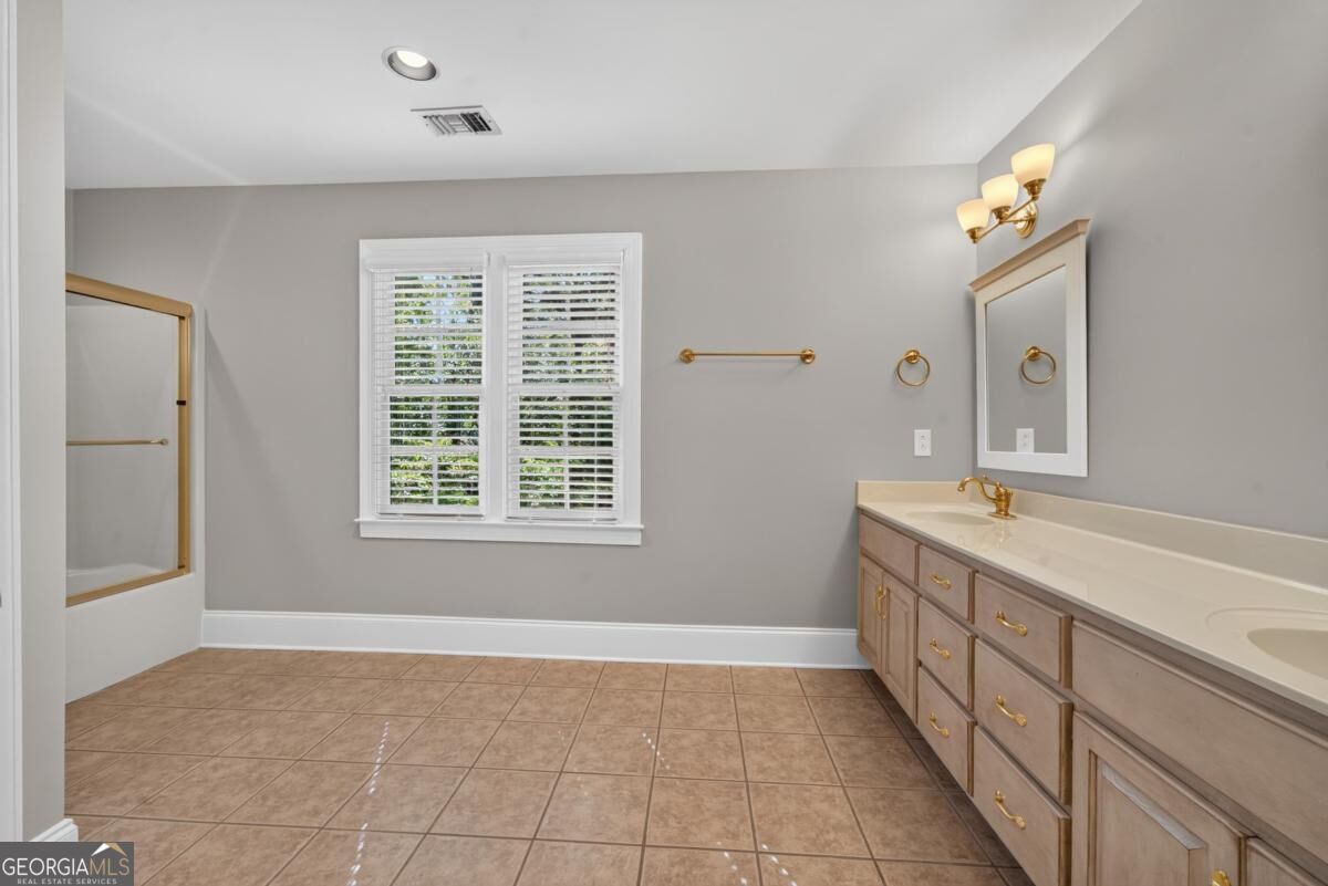 113 Seven Oaks Way Property Photo 28