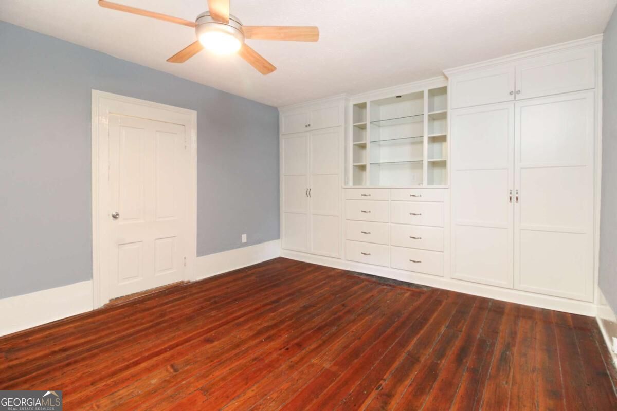 546 Pulaski Street Property Photo 19