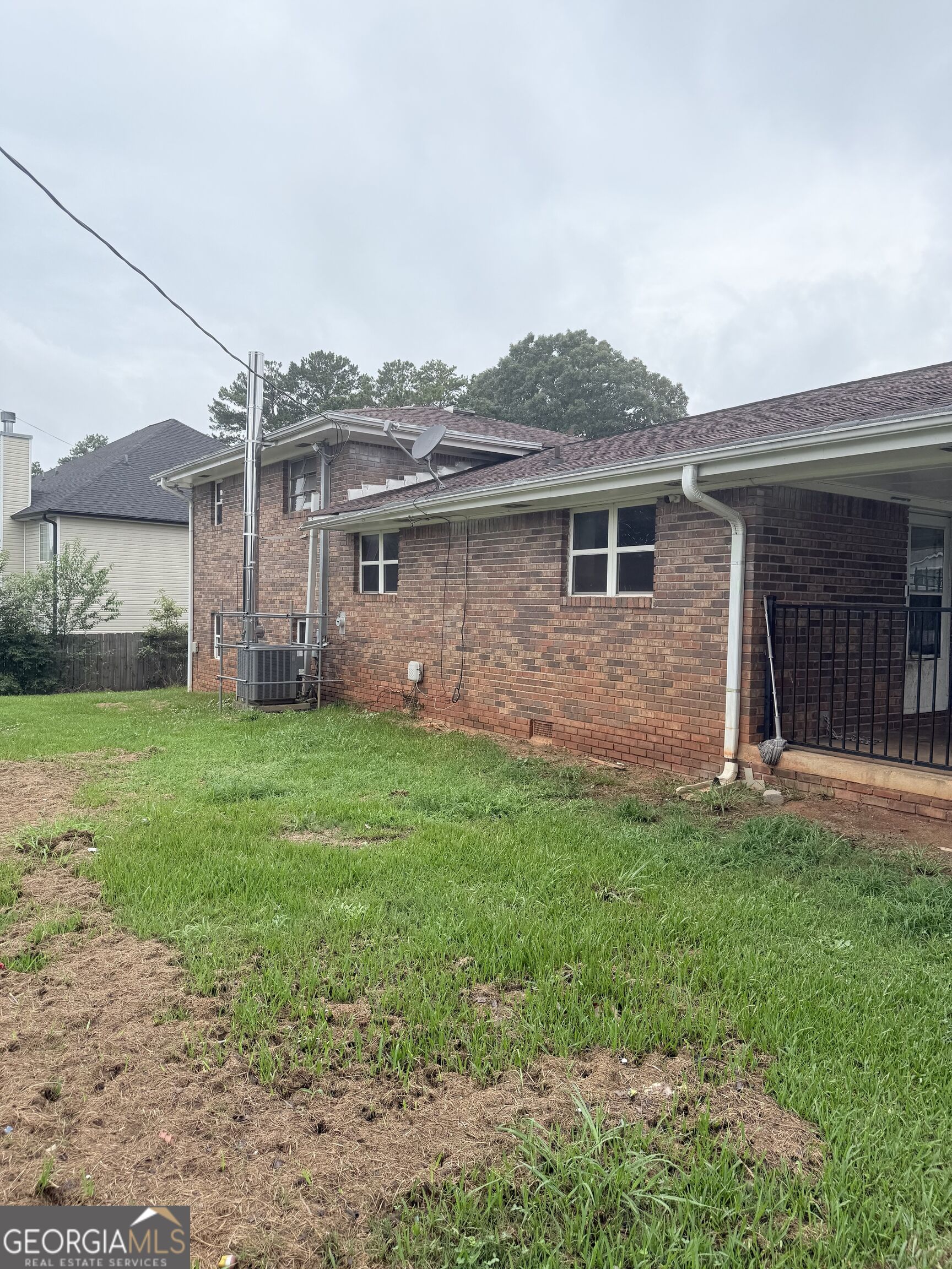 6853 New Dale Road Property Photo 2