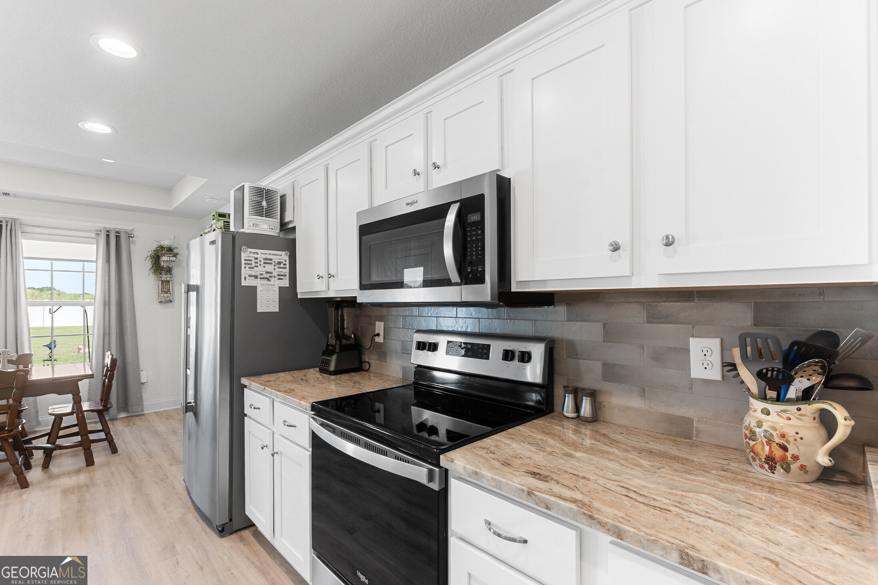 425 Lamplight Drive Property Photo 13