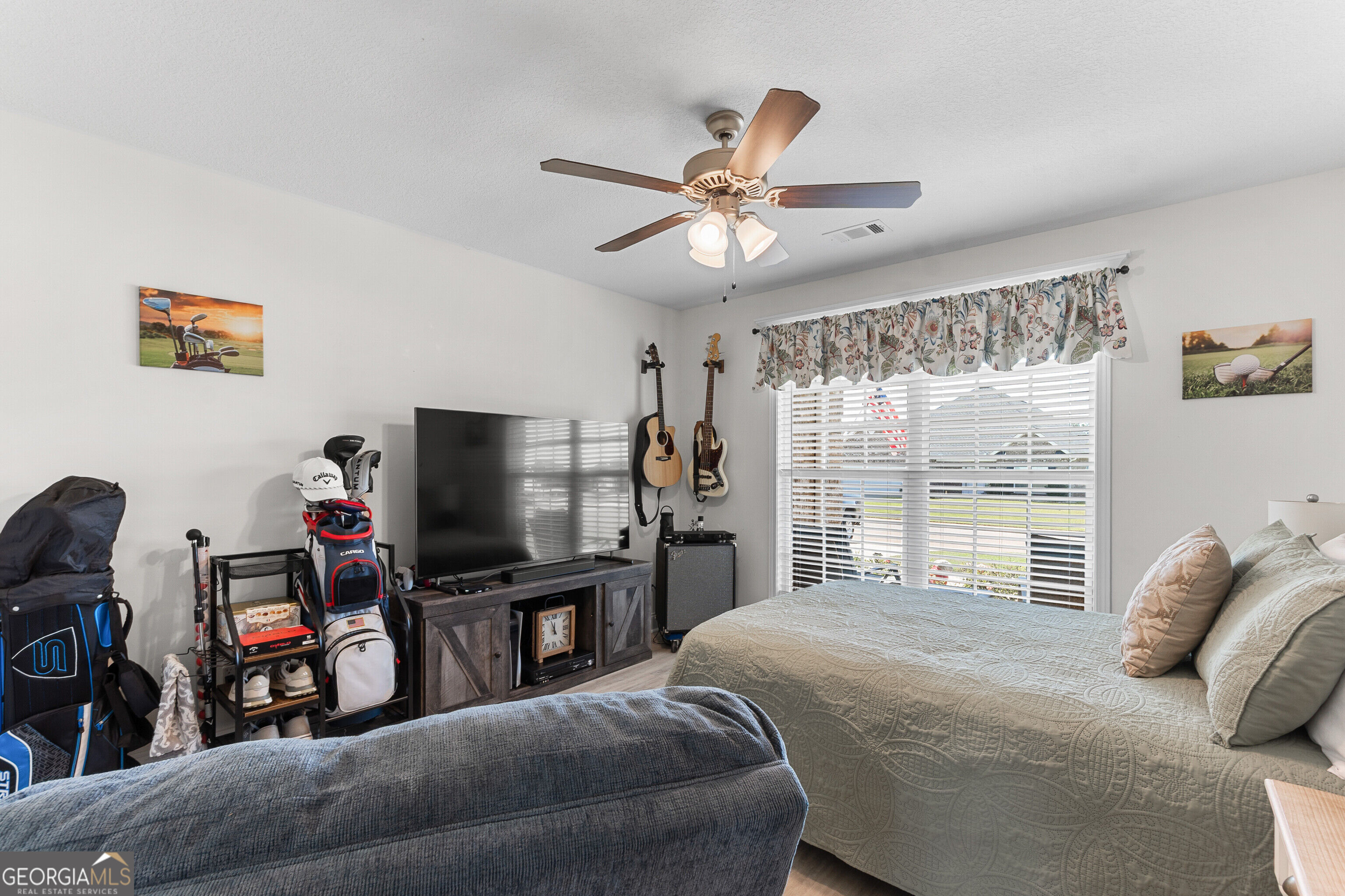 425 Lamplight Drive Property Photo 27