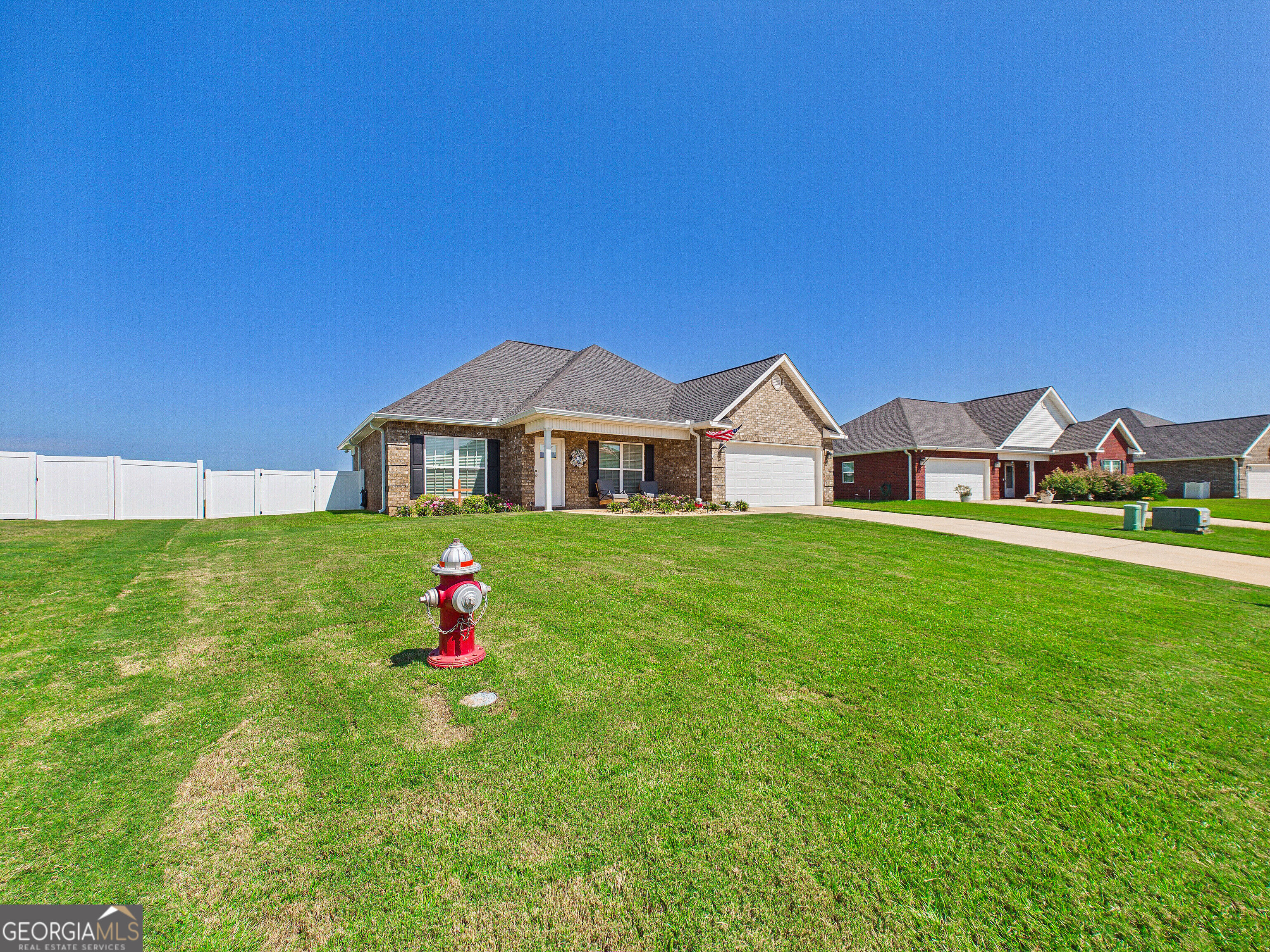 425 Lamplight Drive Property Photo 52