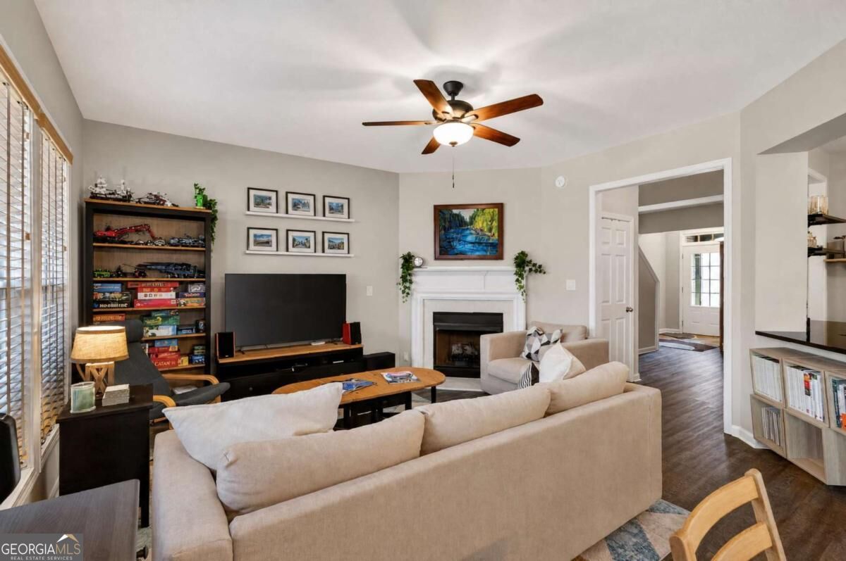 4967 Berkeley Run Crossing Property Photo 14