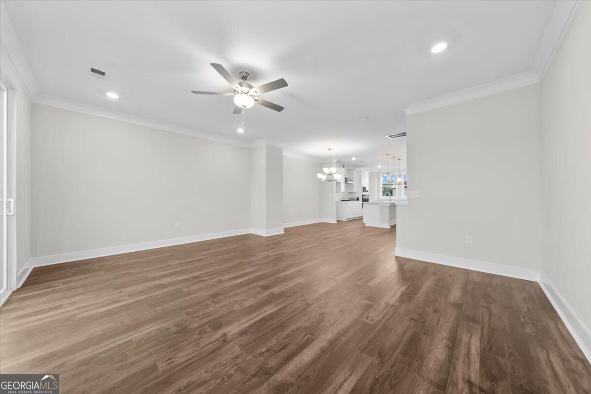 503 Headwater Court Property Photo 12
