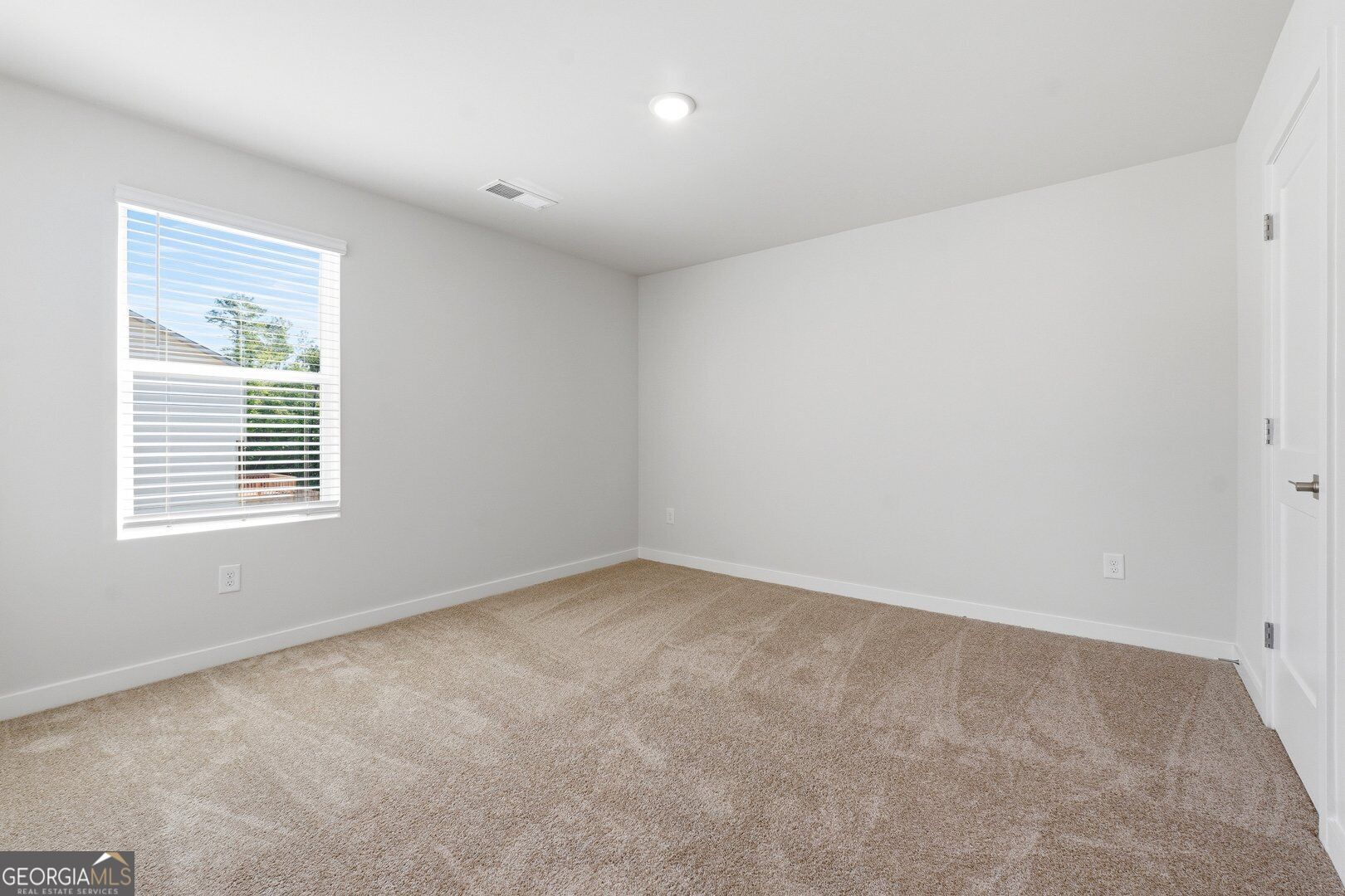 503 Headwater Court Property Photo 13
