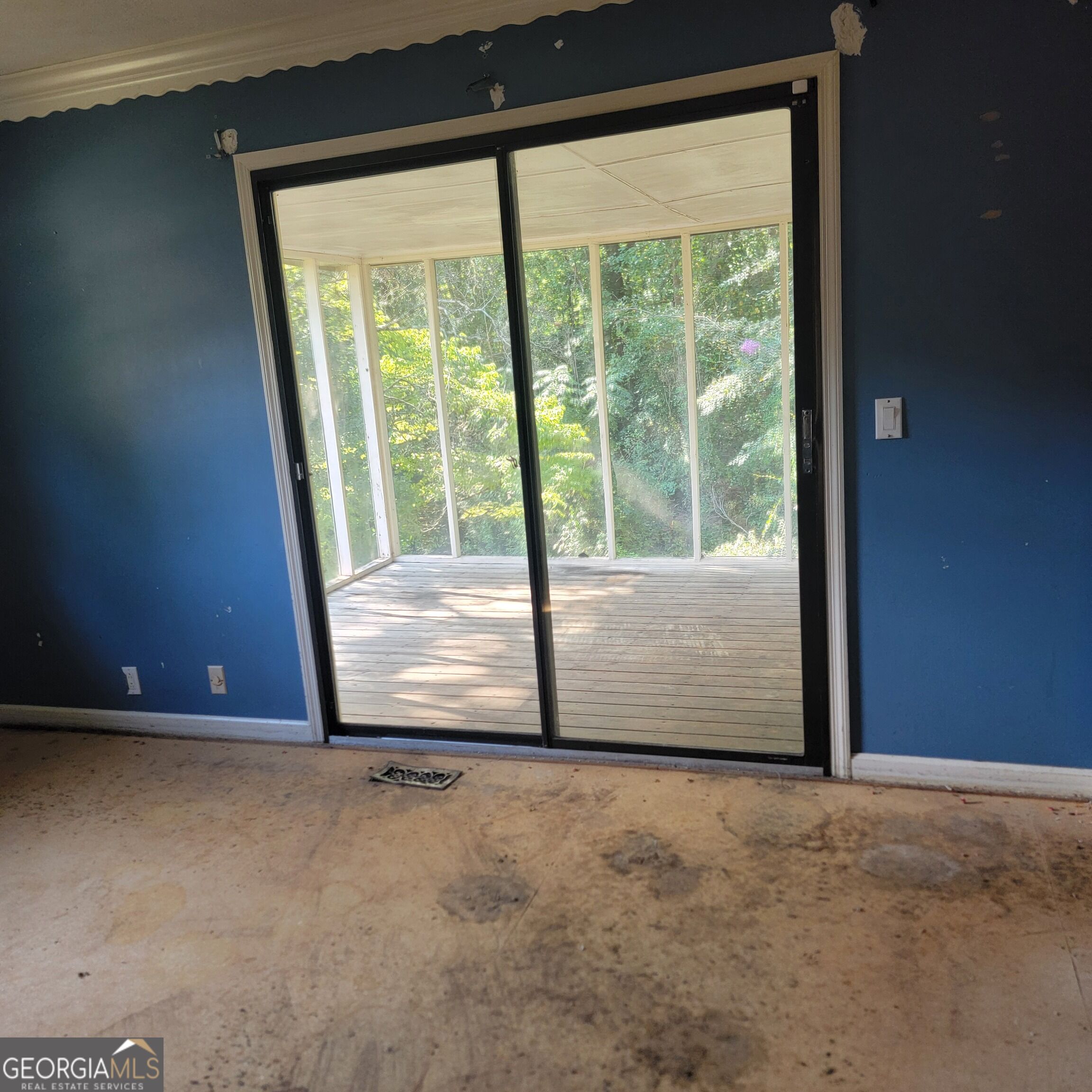 221 Park Hill Drive Property Photo 16
