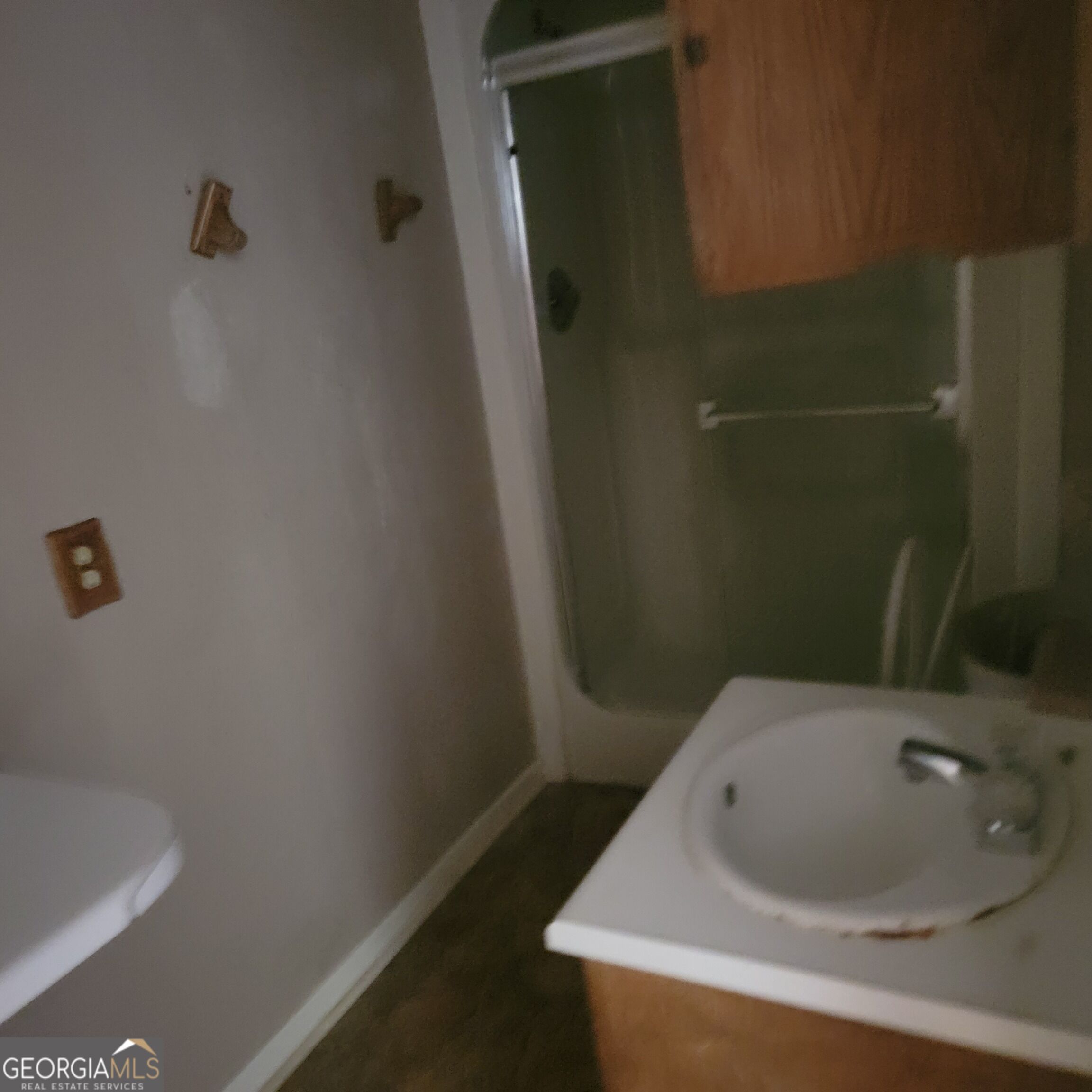 221 Park Hill Drive Property Photo 26
