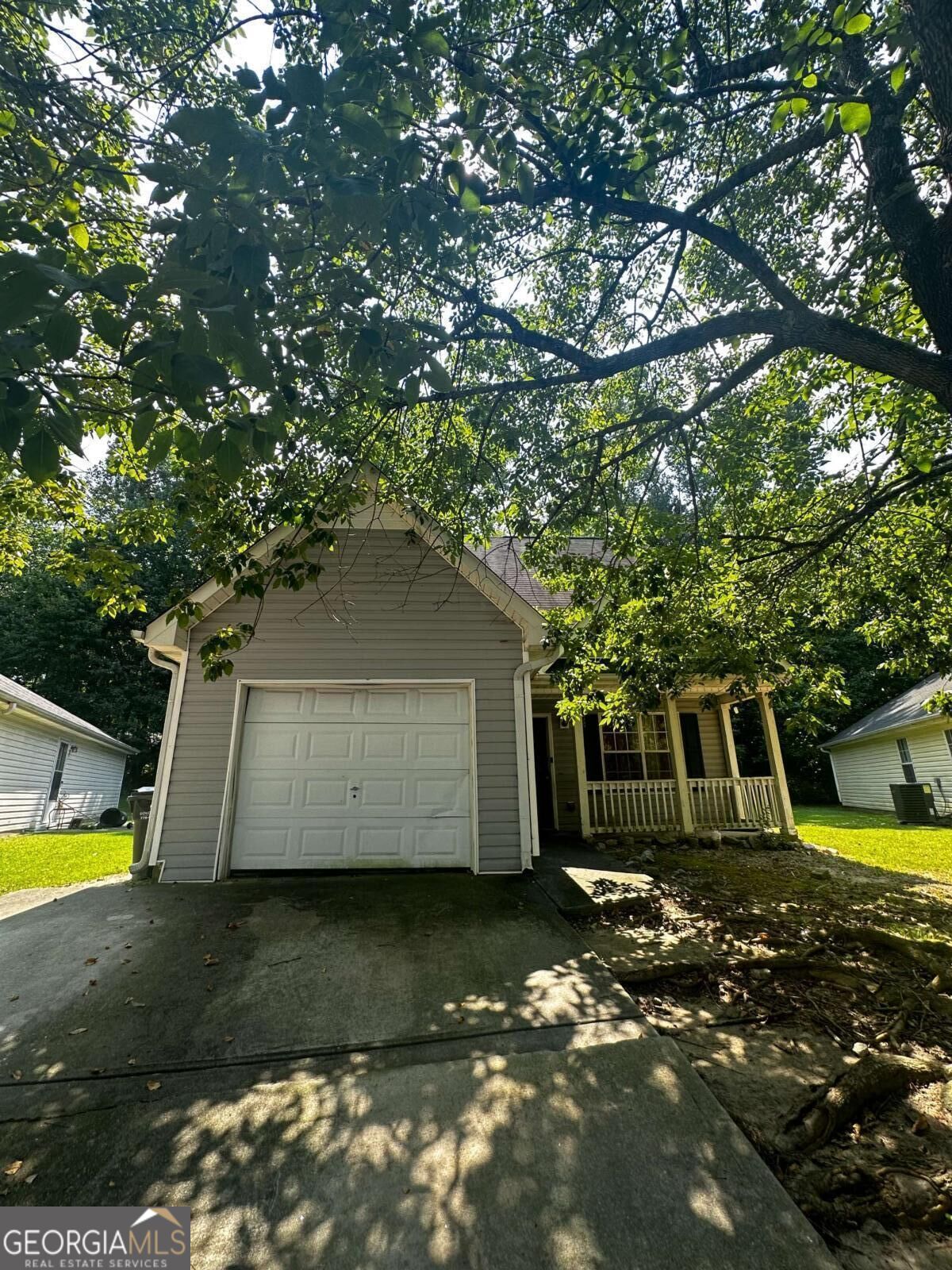 8351 Ramblin Court Property Photo 12