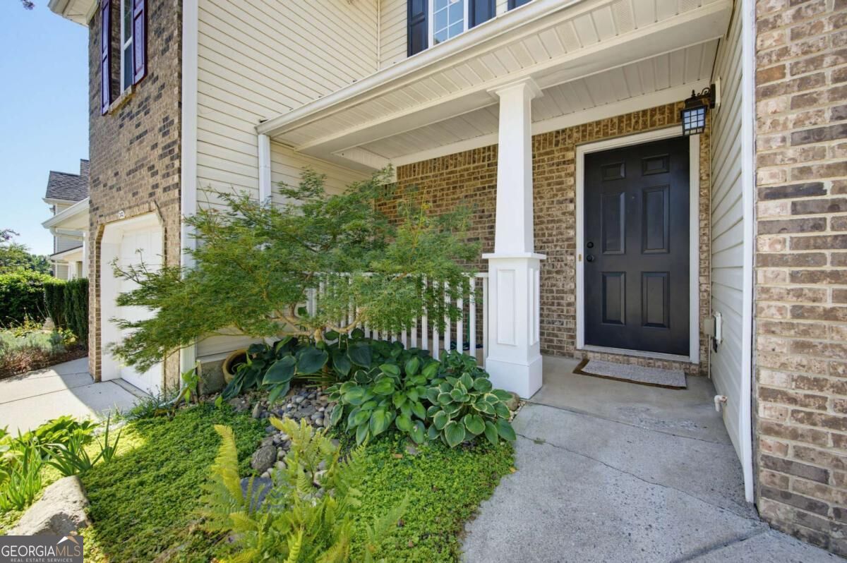 240 Fox Creek Boulevard Property Photo 1
