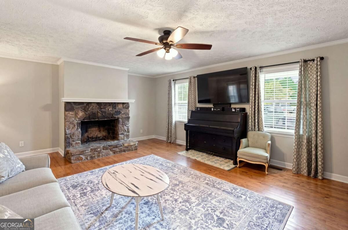 4 Fuqua Court Nw Property Photo 5