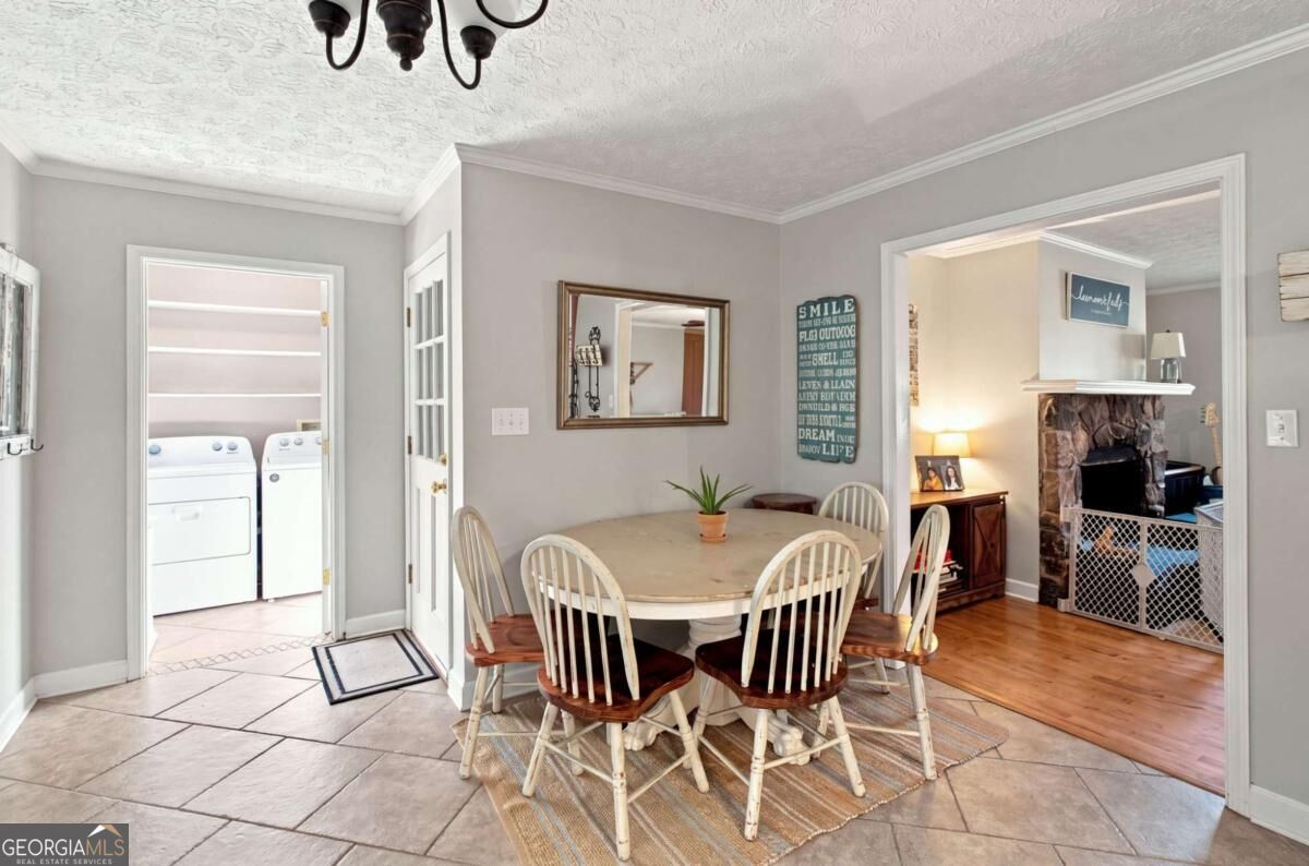 4 Fuqua Court Nw Property Photo 8