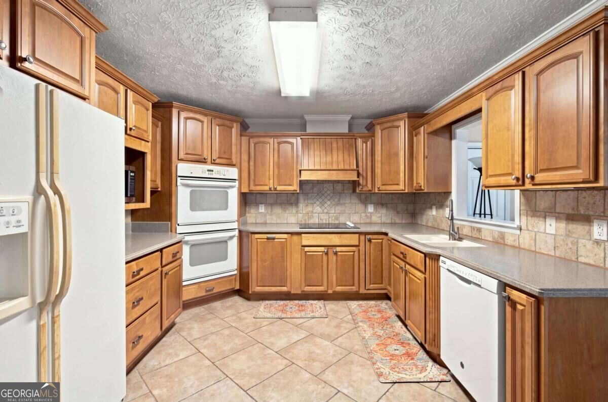 4 Fuqua Court Nw Property Photo 10