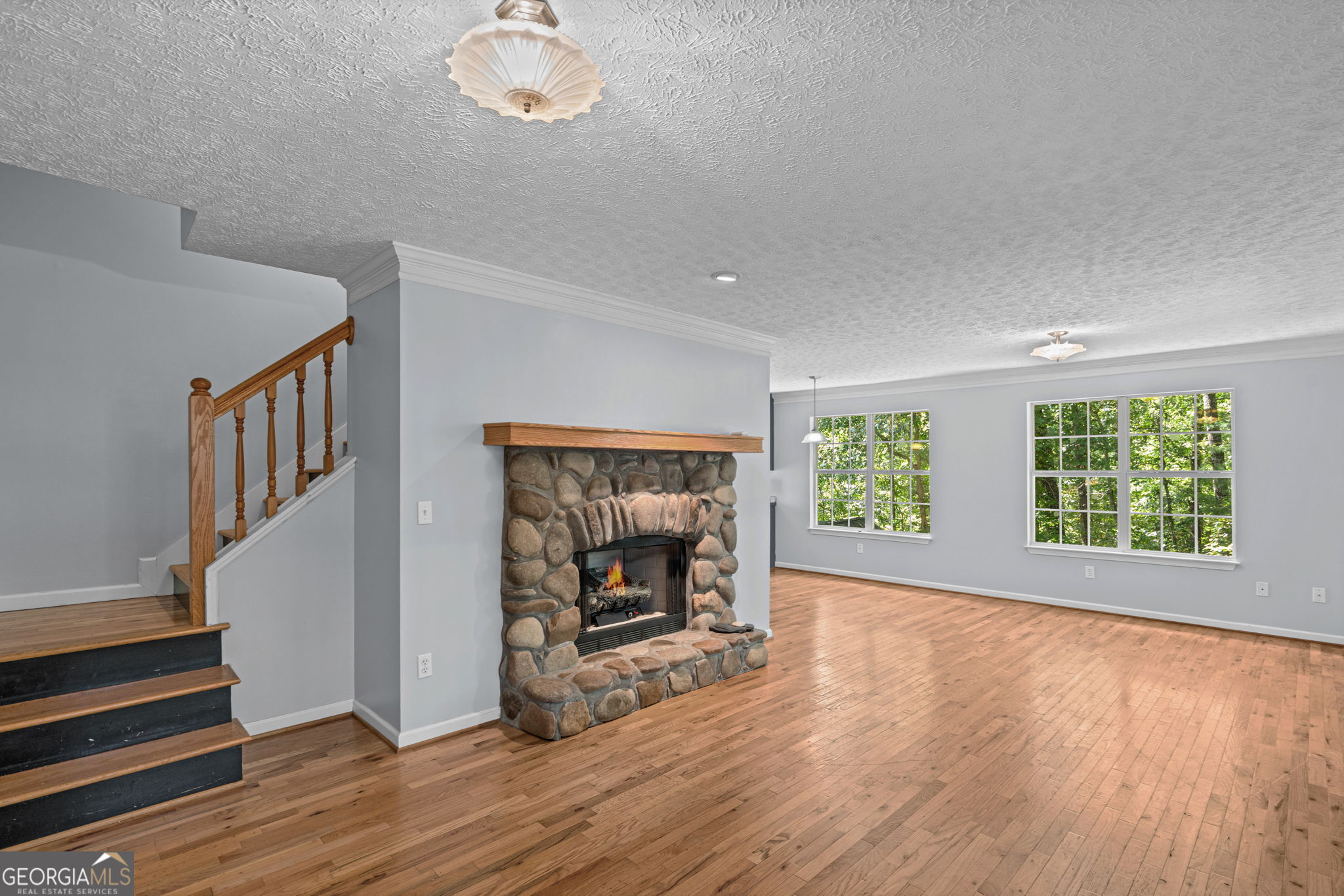 589 Eagle Rest Road Property Photo 8