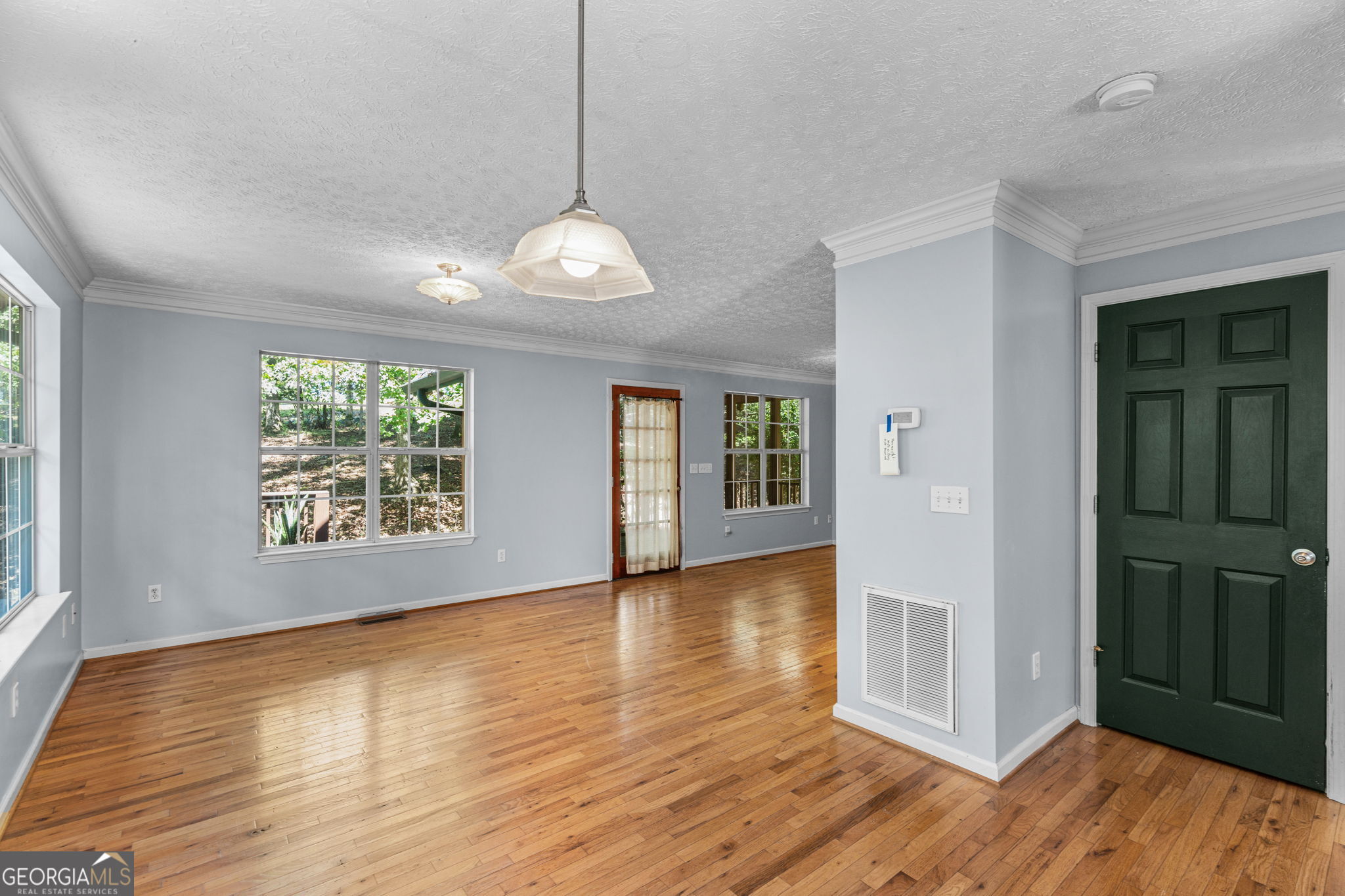 589 Eagle Rest Road Property Photo 10