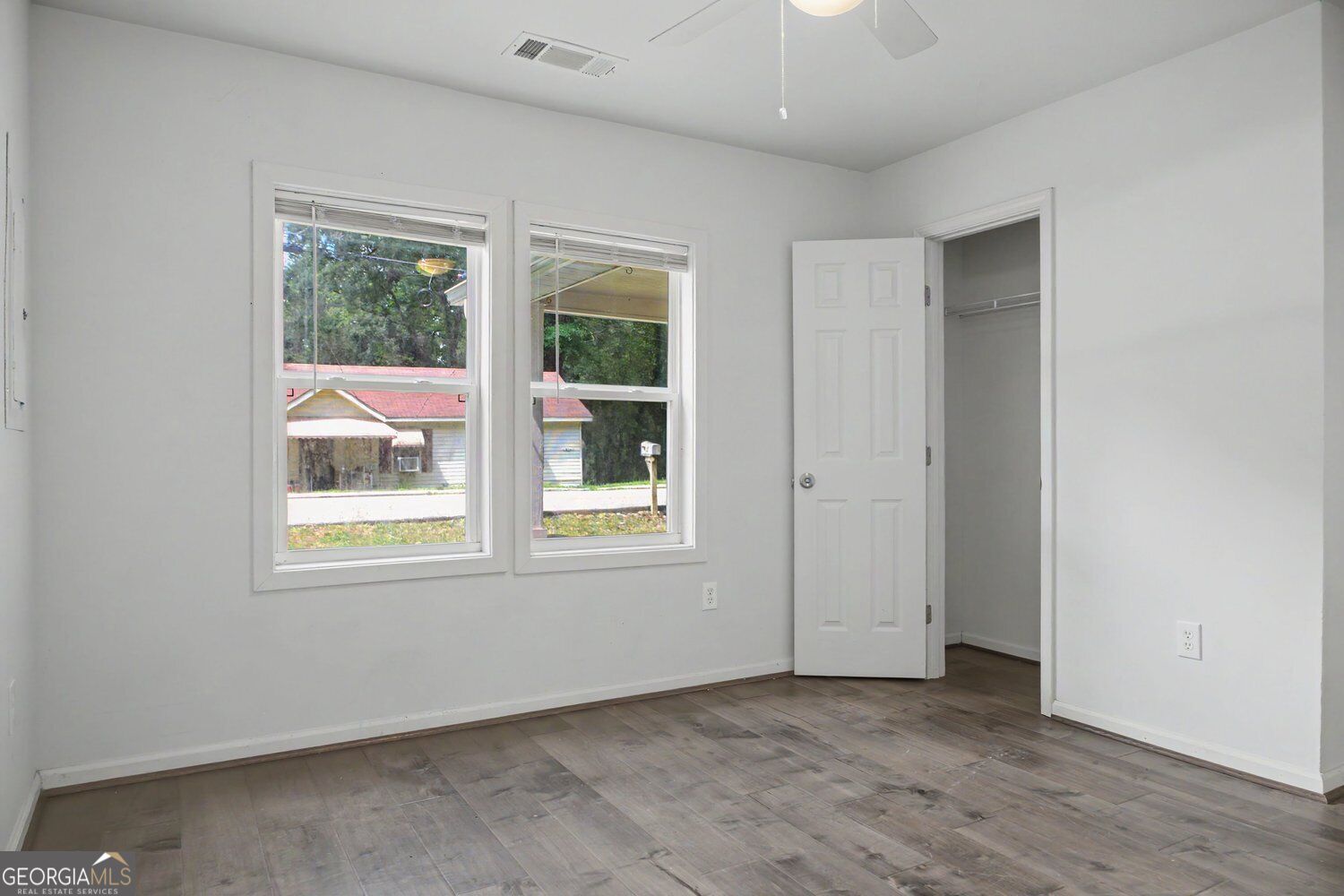 313 Walker Drive Property Photo 8
