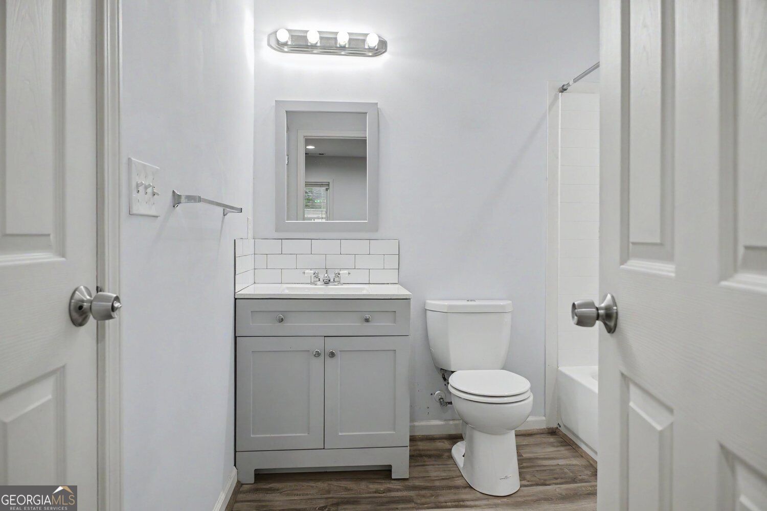 313 Walker Drive Property Photo 15