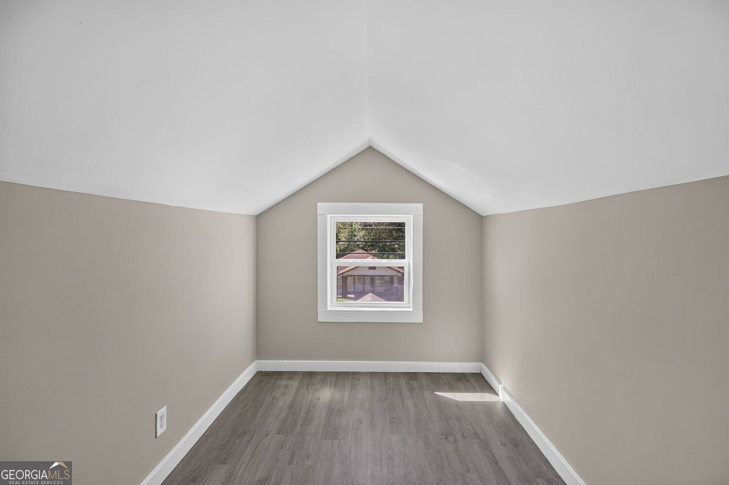 1519 Venetian Drive Sw Property Photo 23