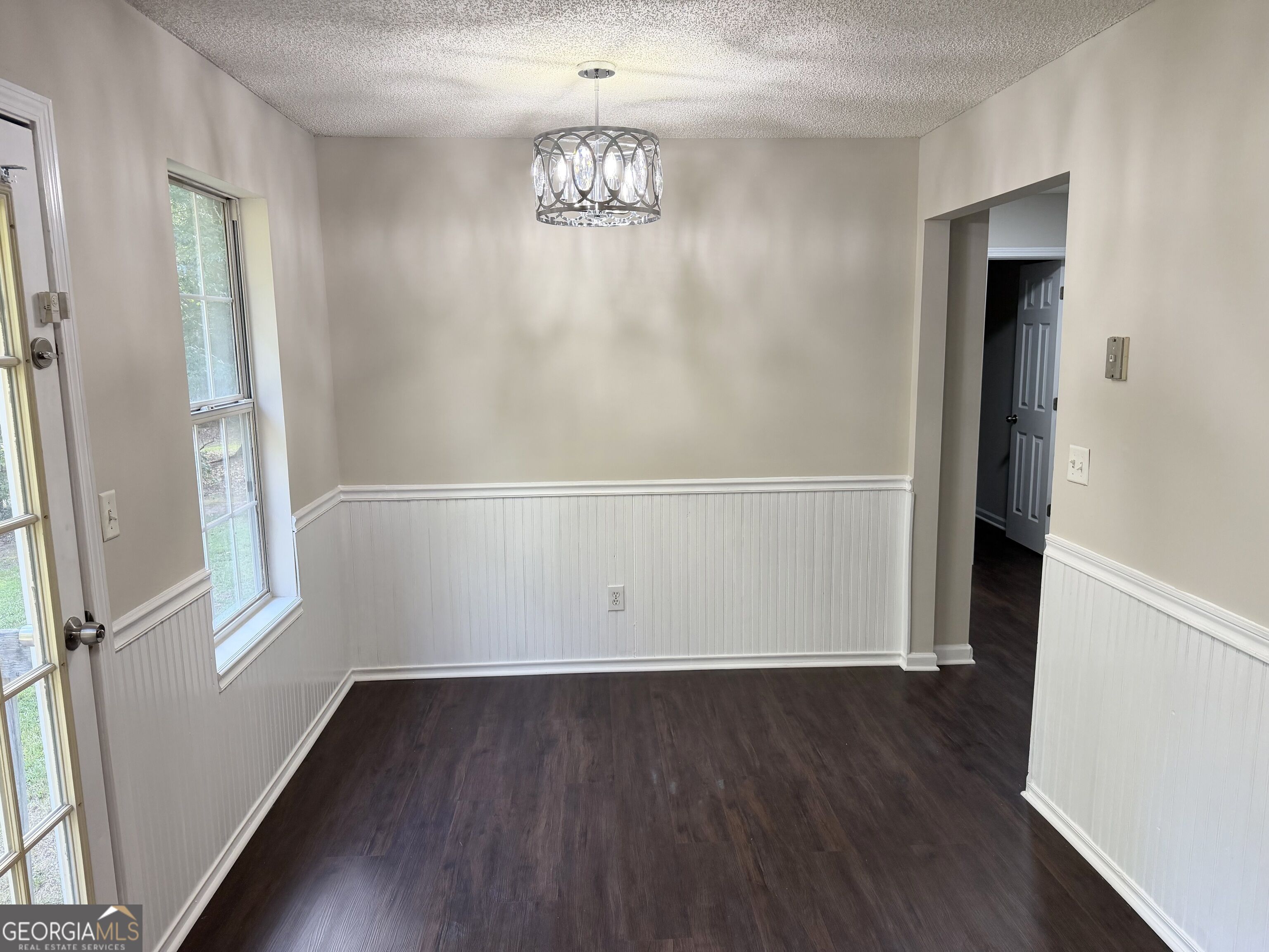164 Lake Forest Drive Property Photo 7