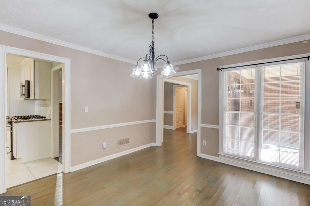 291 Shore Drive Property Photo 9