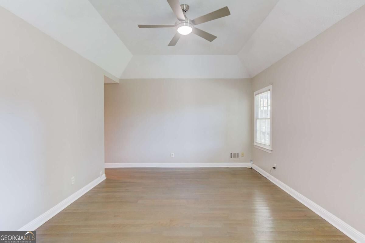 291 Shore Drive Property Photo 20