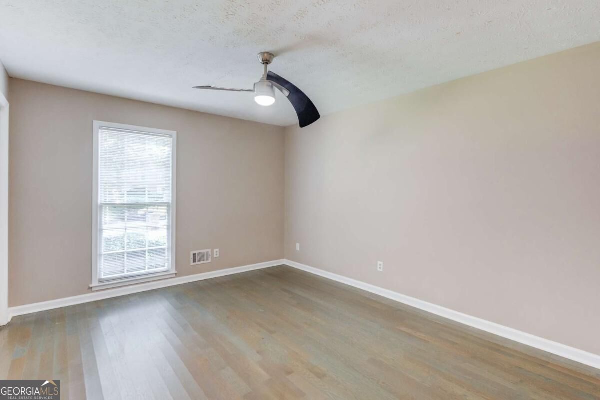 291 Shore Drive Property Photo 23