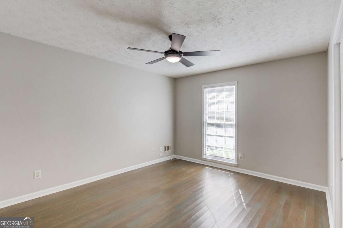 291 Shore Drive Property Photo 25