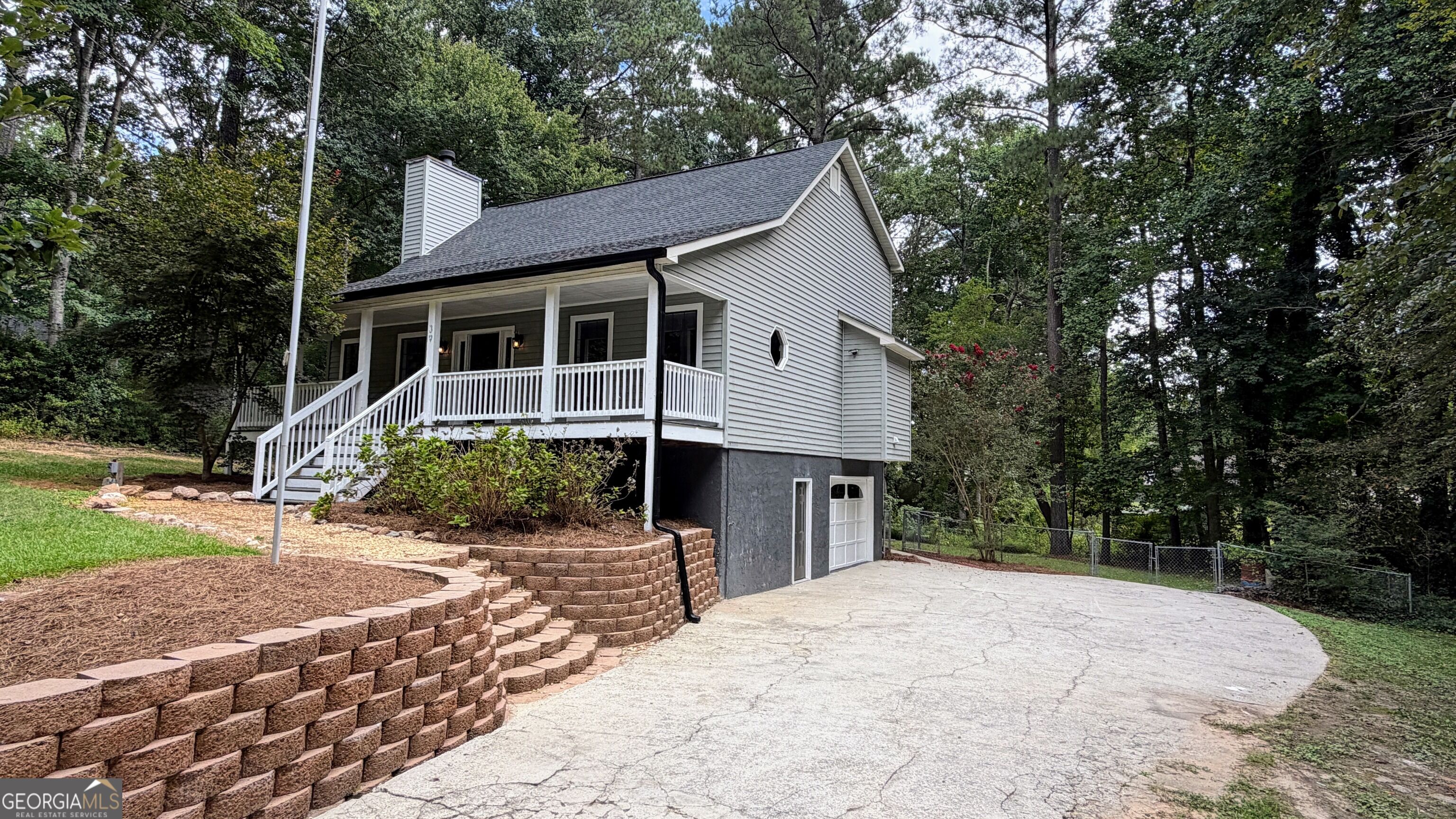 39 Shadow Creek Drive Property Photo 1