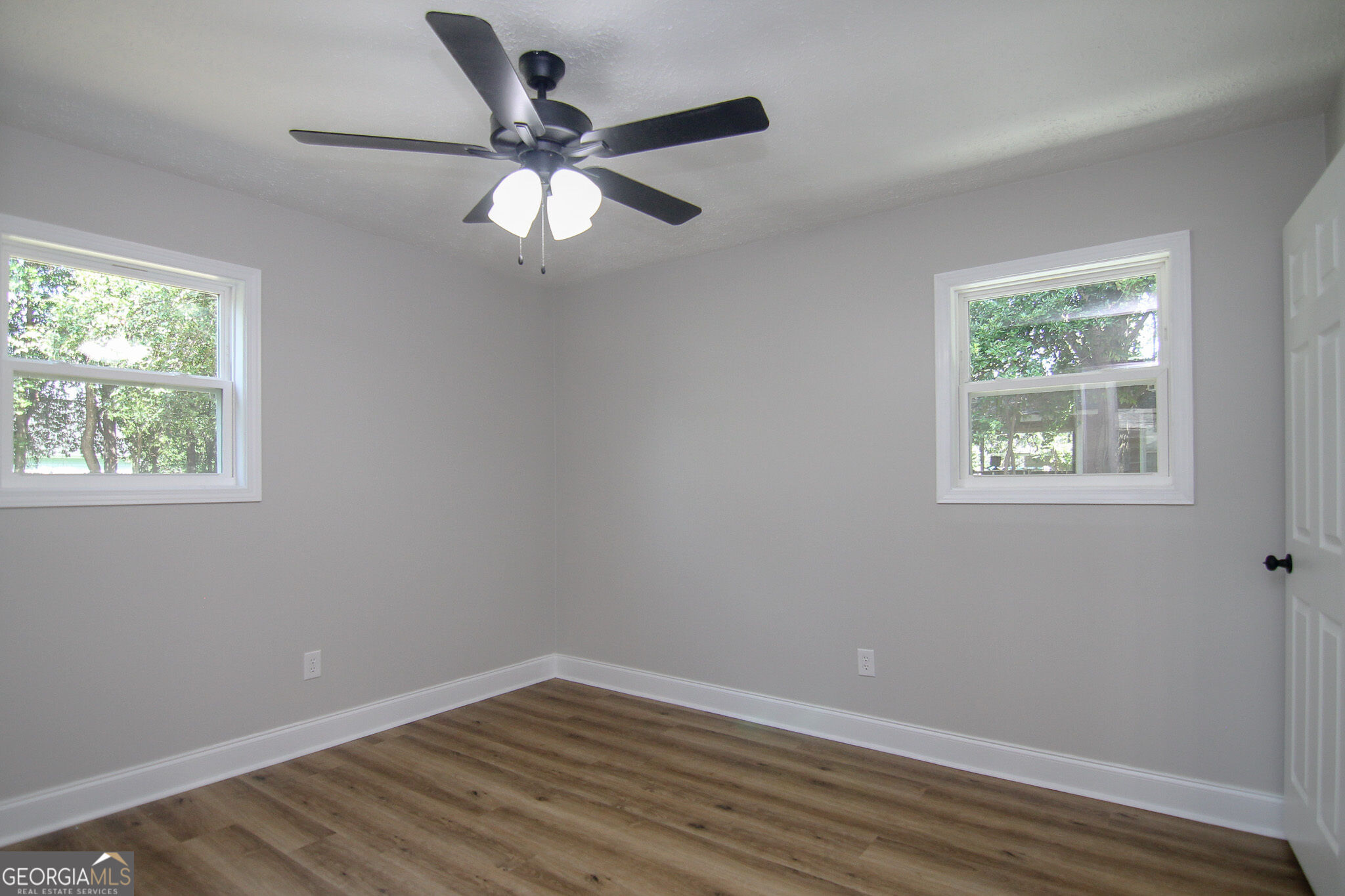 325 Wisconsin Avenue Property Photo 16
