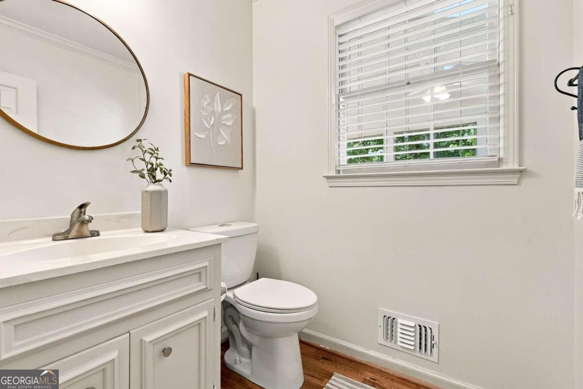 325 Cantlegate Close Property Photo 10