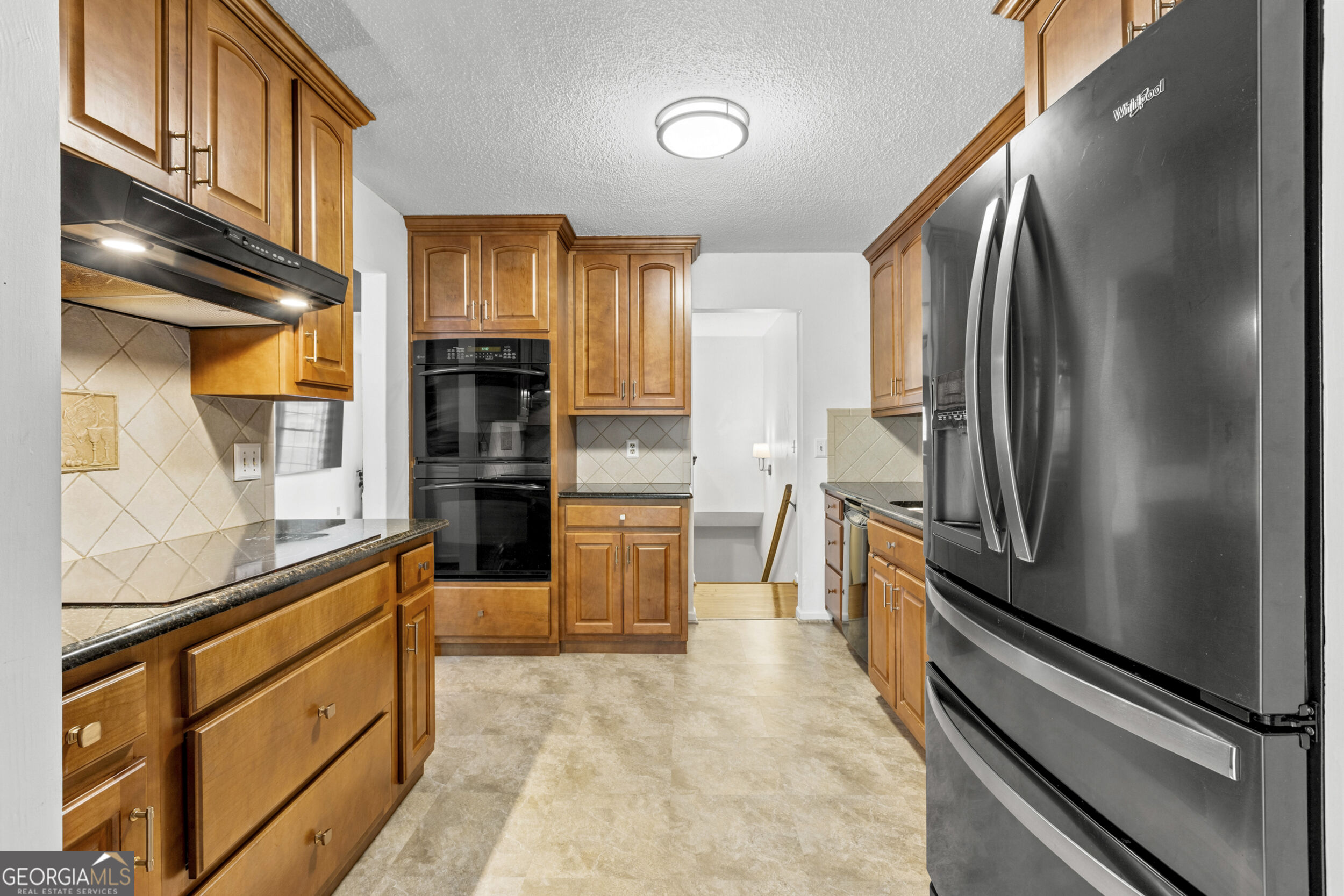 11 E Larry Circle Property Photo 6
