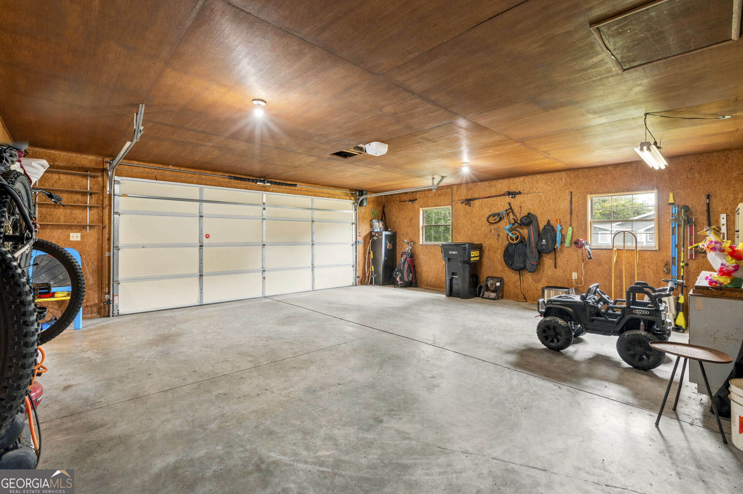 11 E Larry Circle Property Photo 32