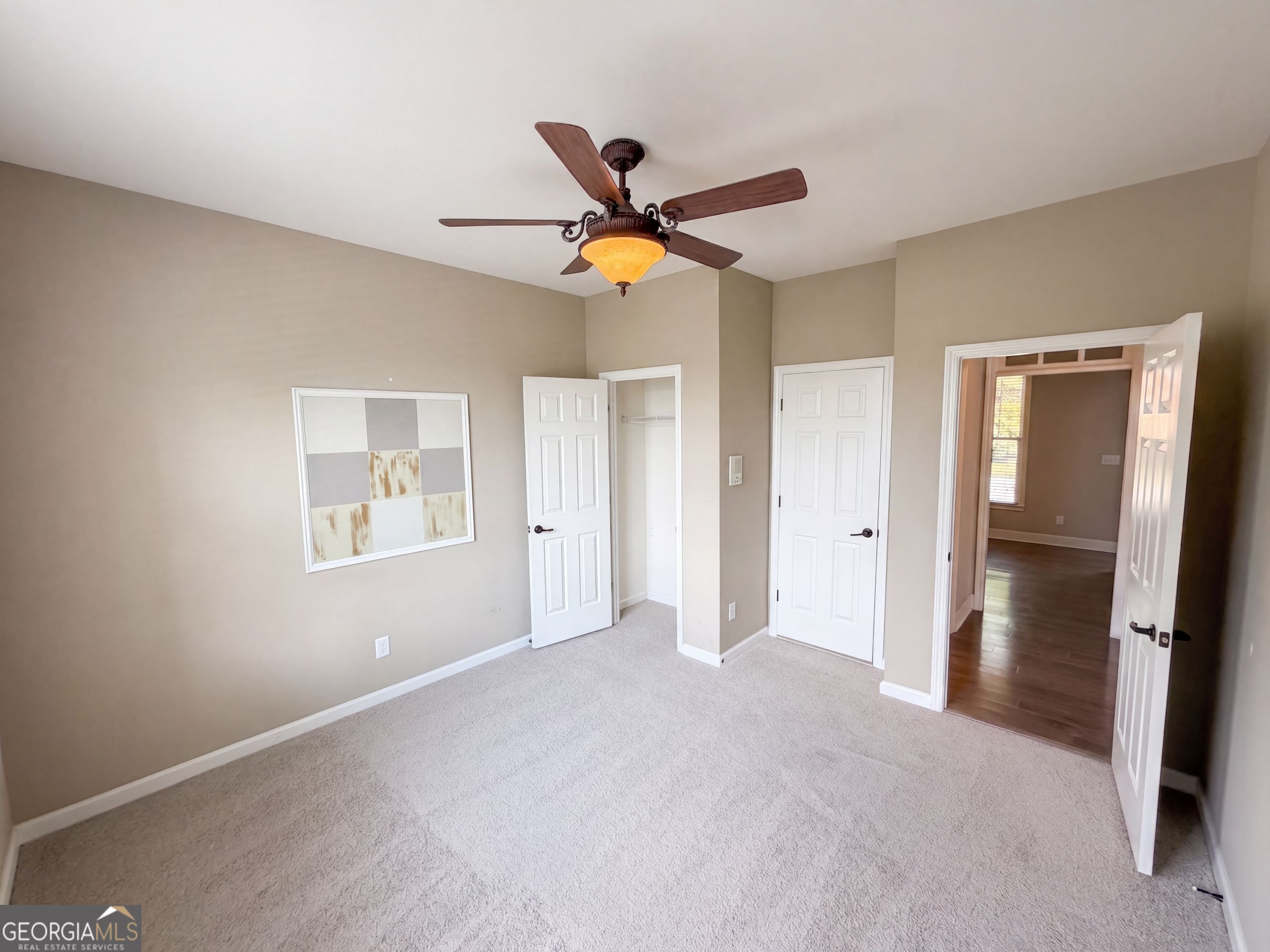 7047 Tree House Way Property Photo 21