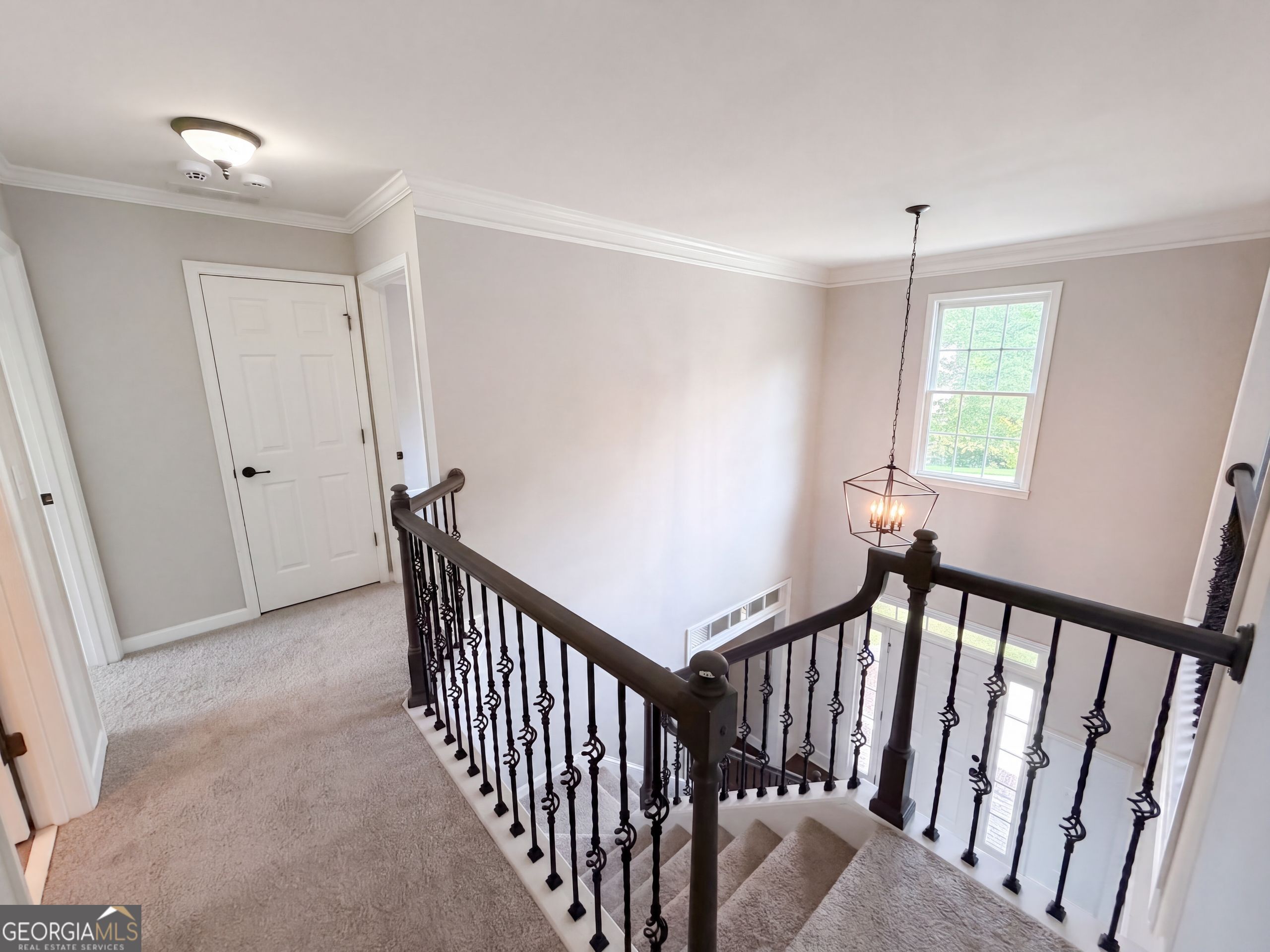 7047 Tree House Way Property Photo 25