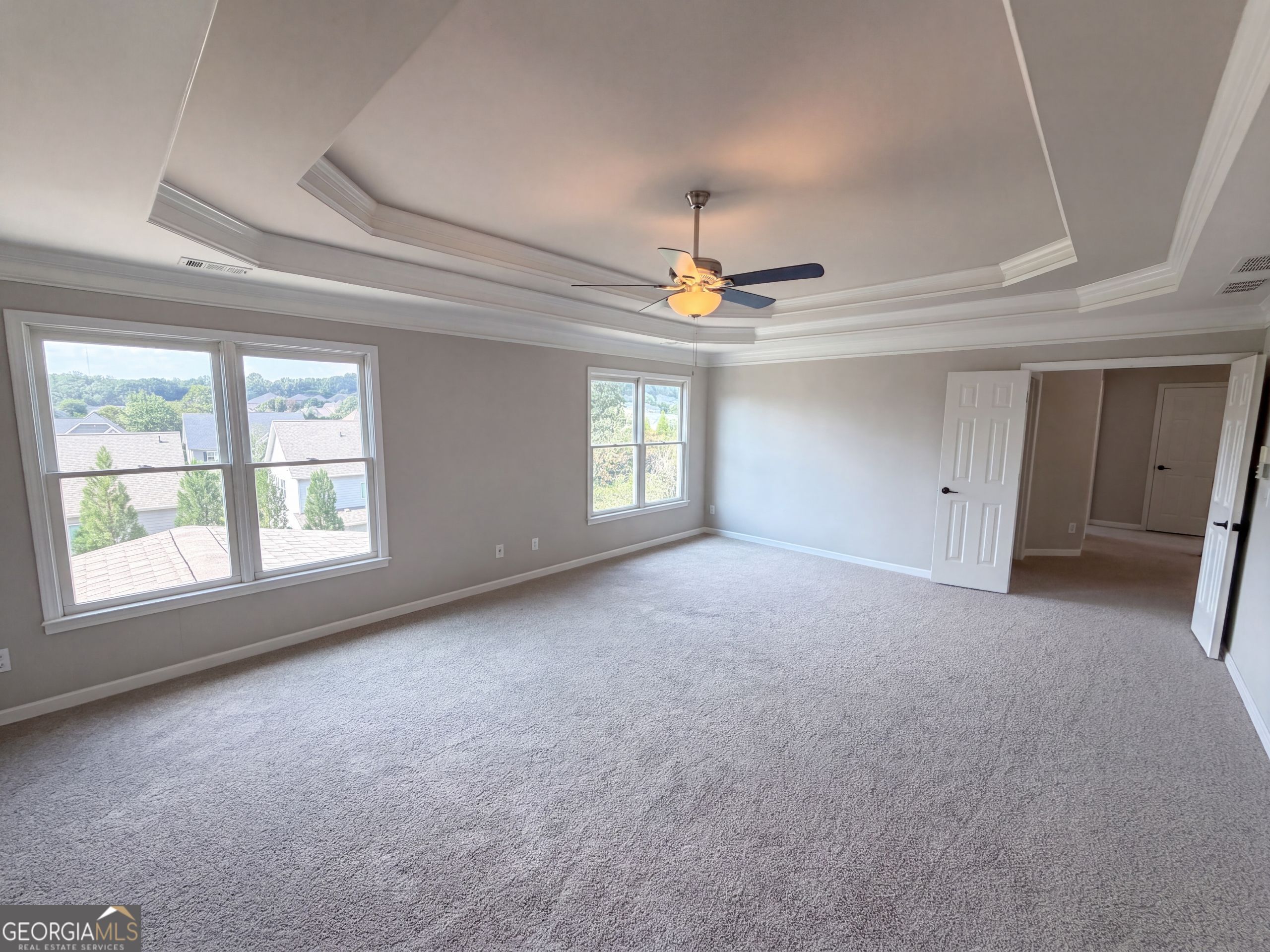 7047 Tree House Way Property Photo 34