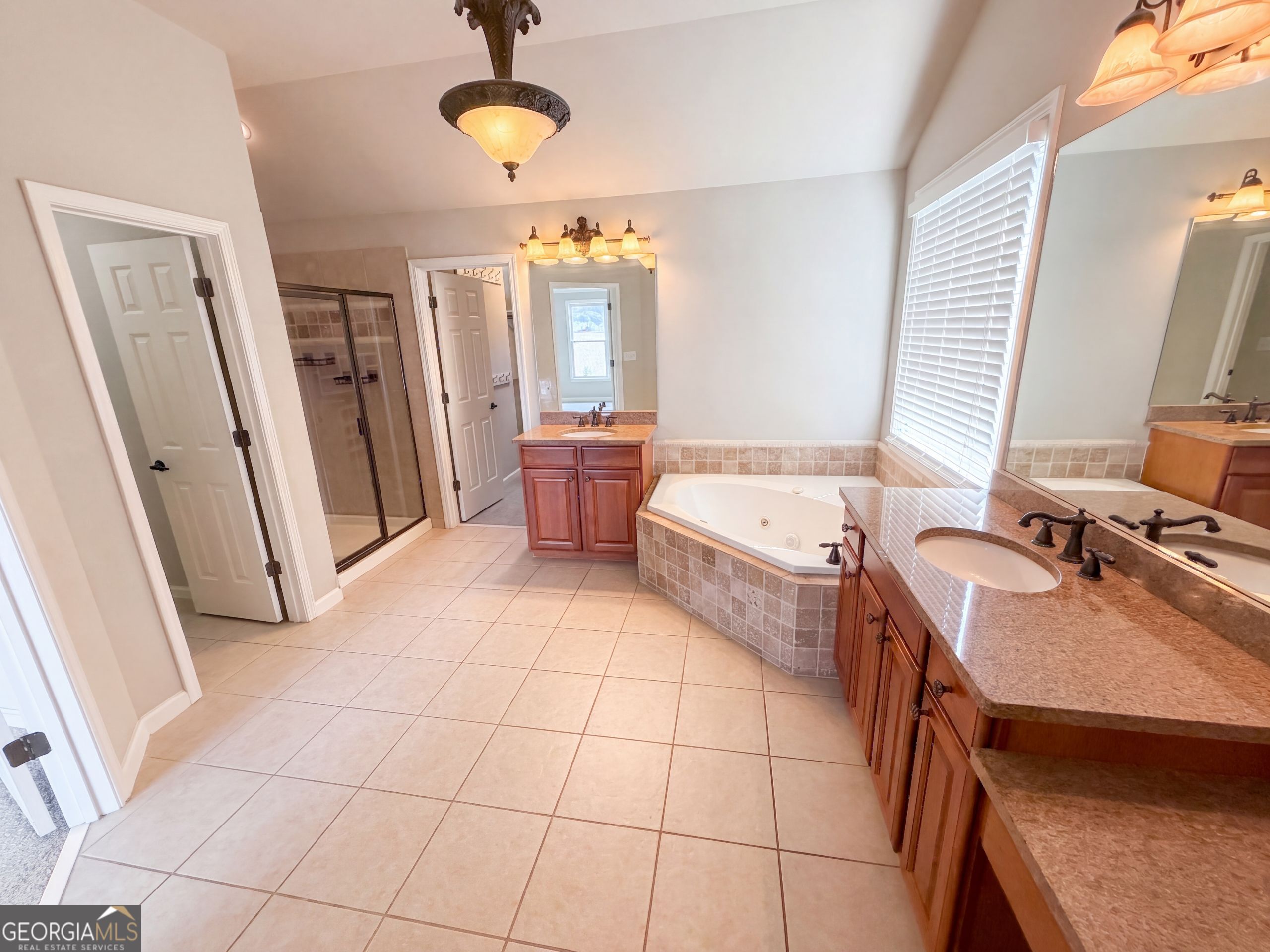 7047 Tree House Way Property Photo 40