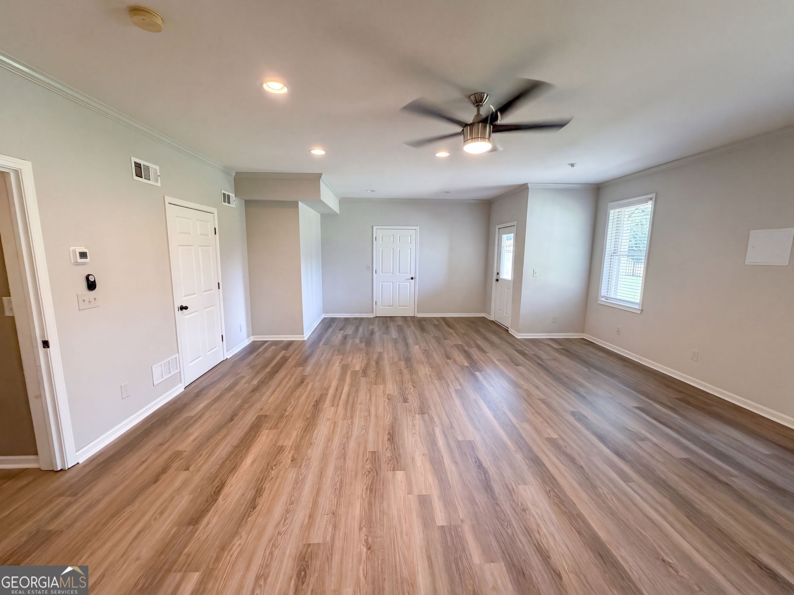 7047 Tree House Way Property Photo 51