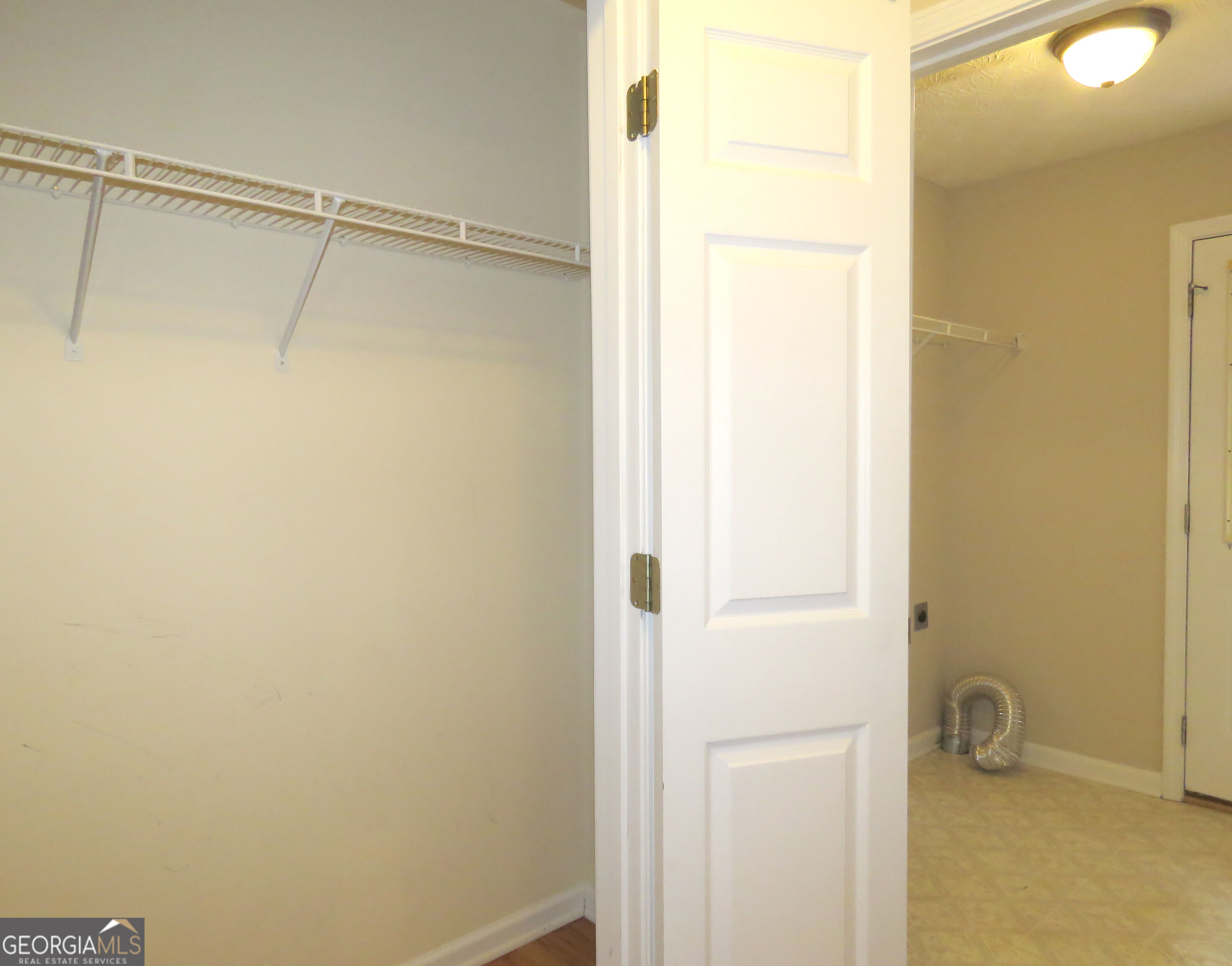 102 Chestnut Hill Drive Property Photo 26