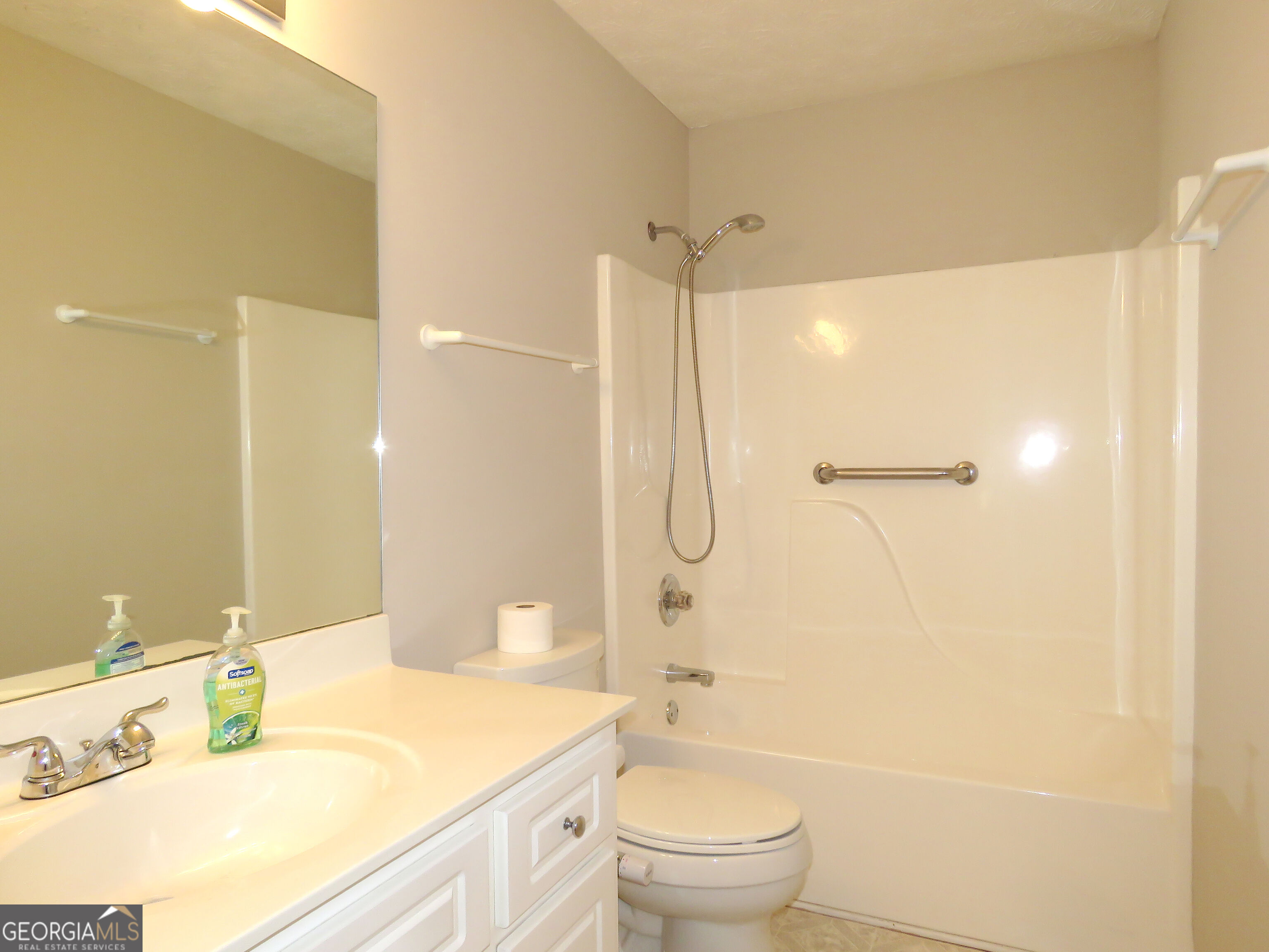 102 Chestnut Hill Drive Property Photo 27