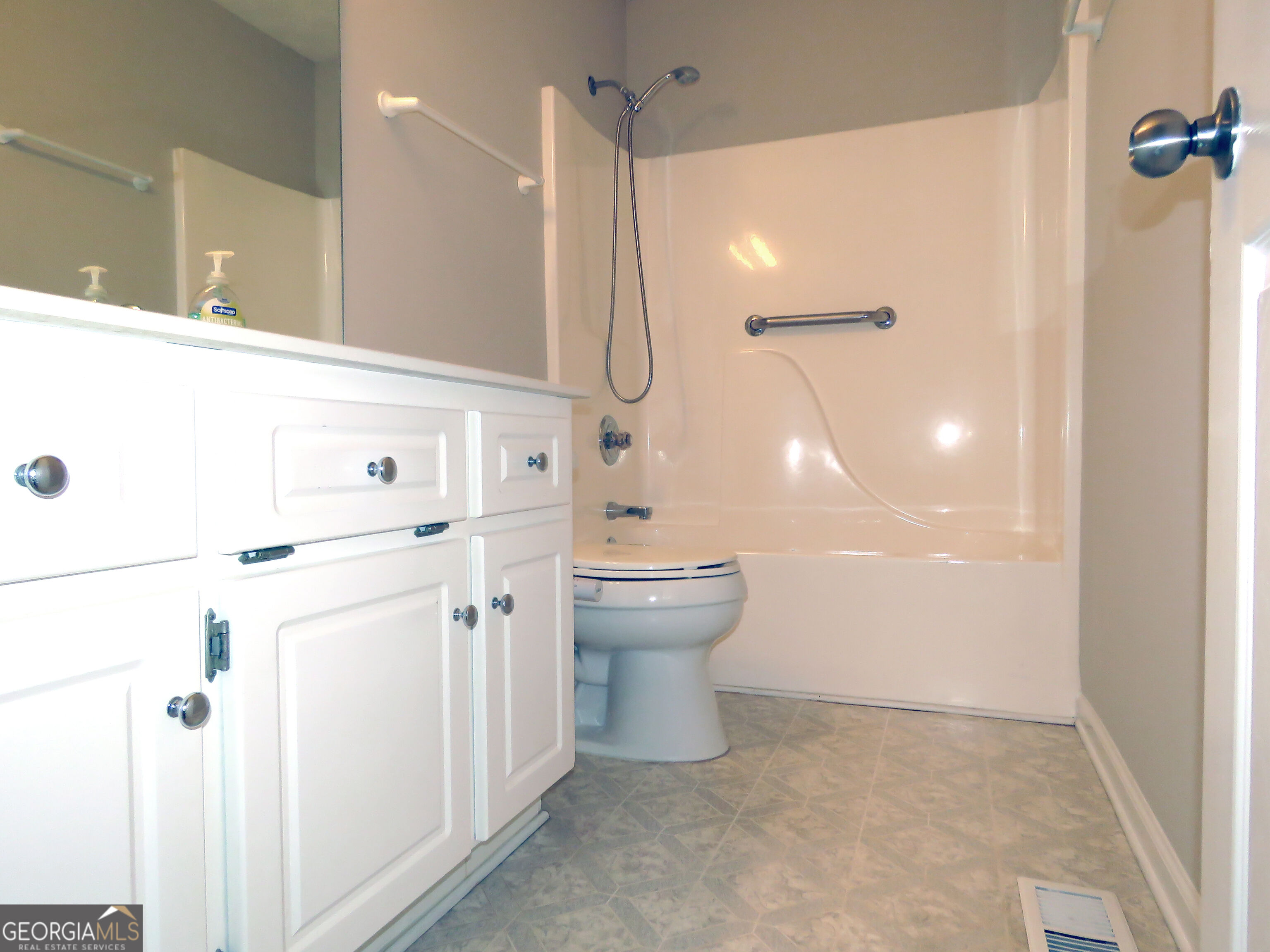 102 Chestnut Hill Drive Property Photo 29
