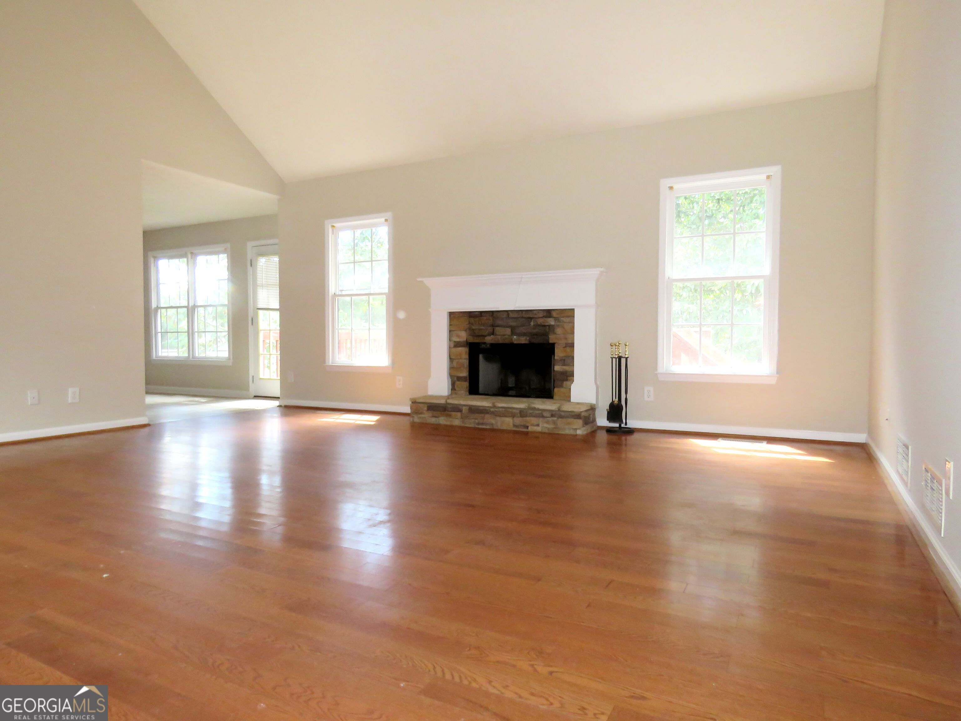 102 Chestnut Hill Drive Property Photo 37