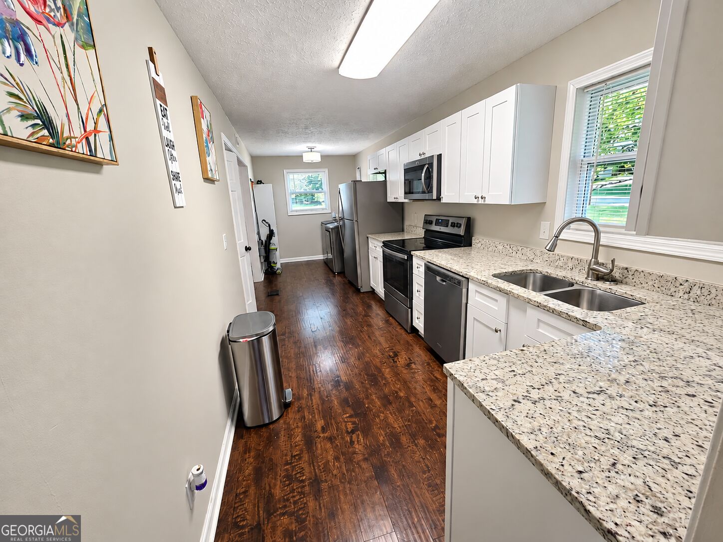 84 Paulding Boulevard Property Photo 7