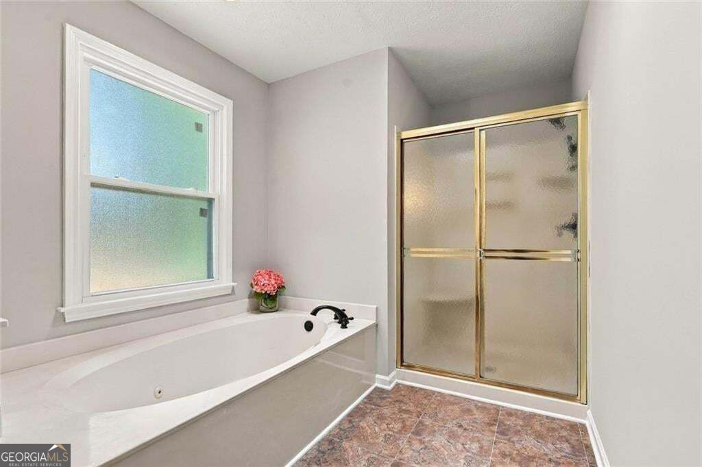 2819 Livsey Drive Property Photo 27