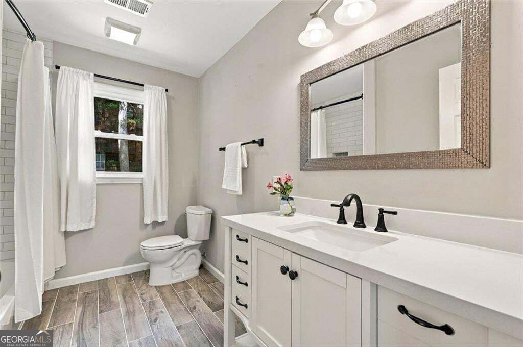 2819 Livsey Drive Property Photo 35