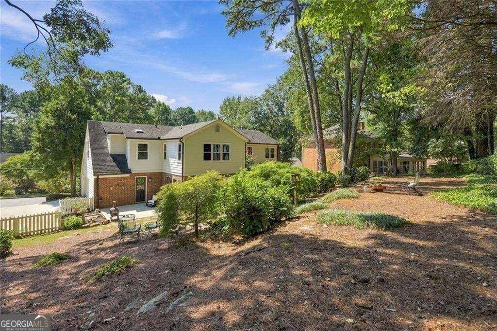 2819 Livsey Drive Property Photo 46