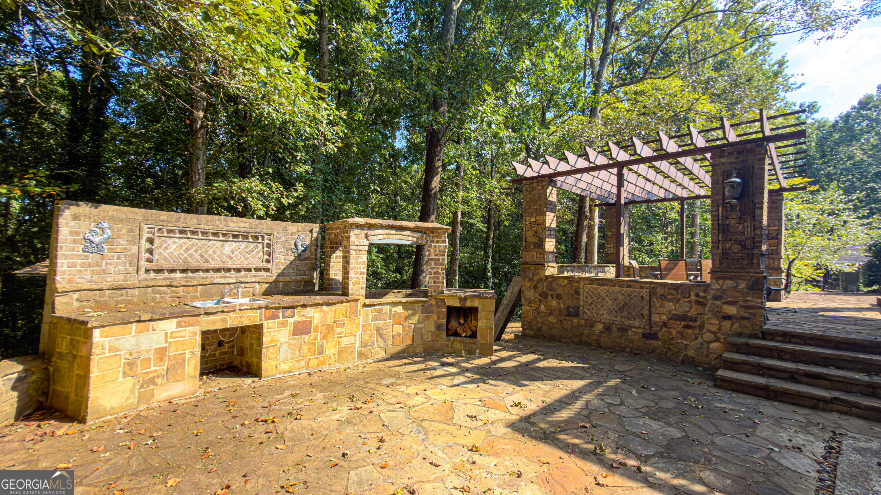 409 Fairington Lane Property Photo 80