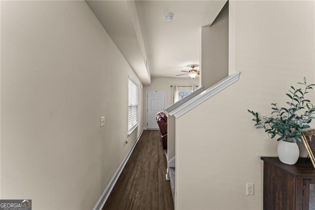 716 Mill Creek Circle Property Photo 17