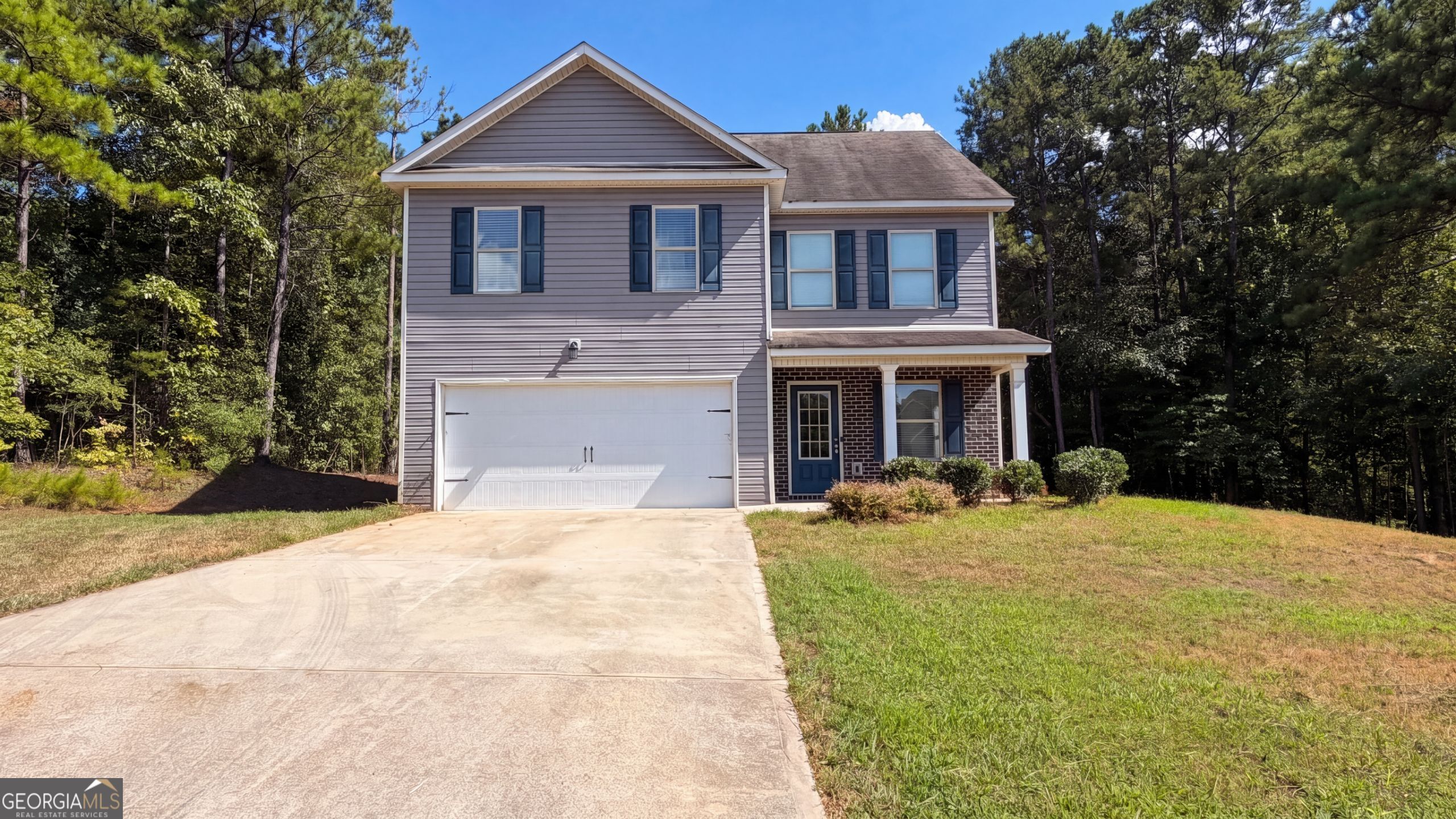 90 Ascott Trace Property Photo 1