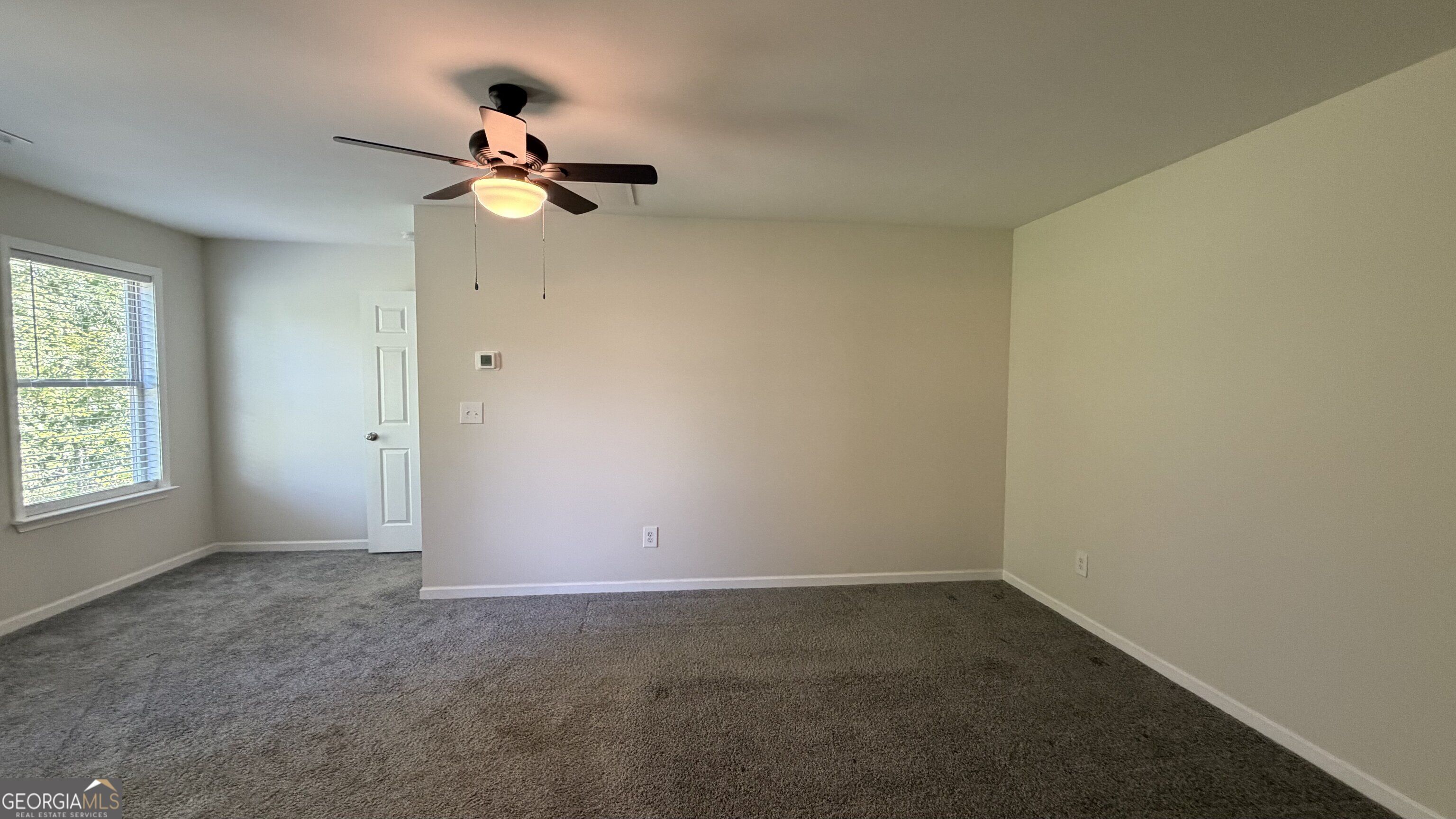 90 Ascott Trace Property Photo 4