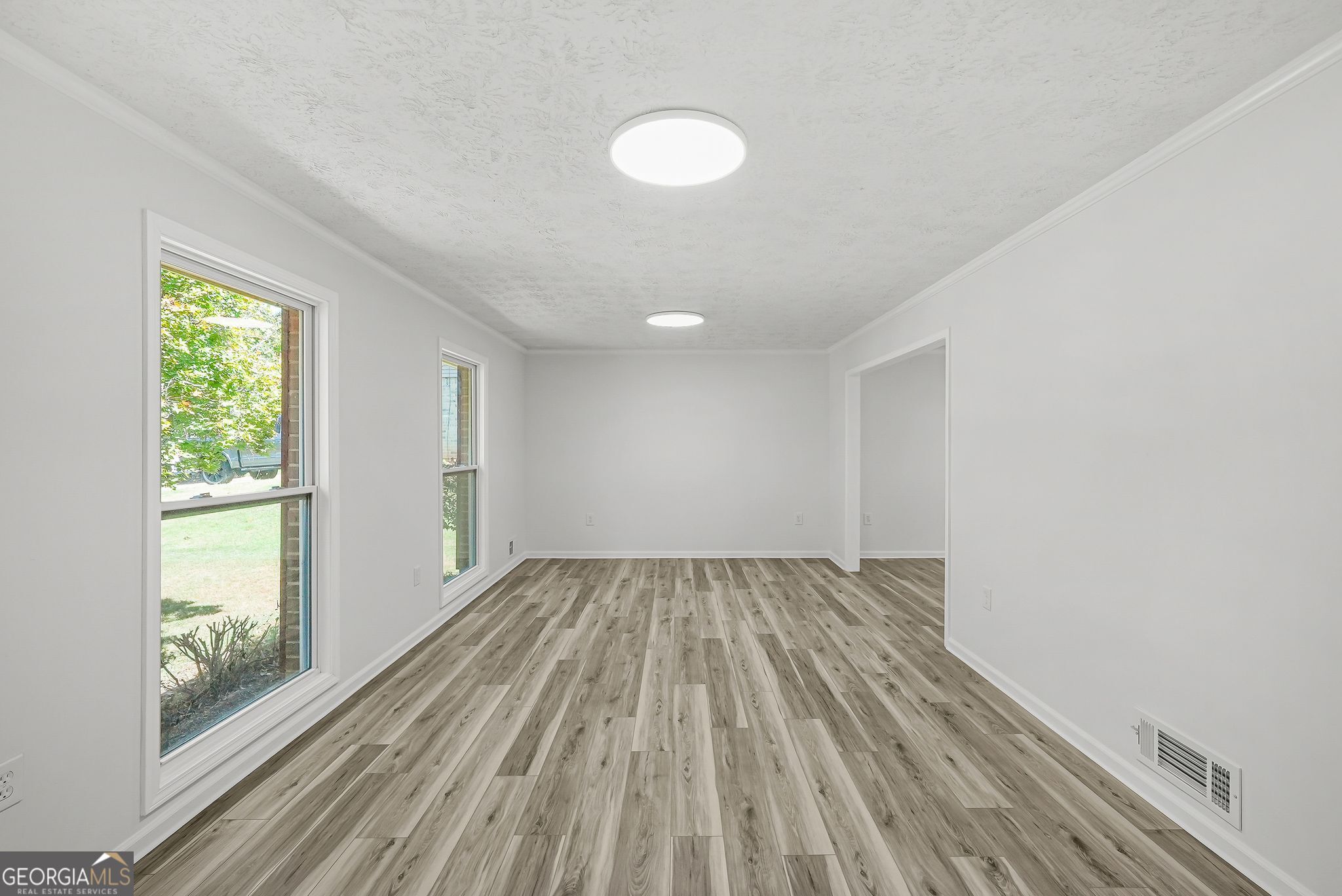 3103 Windfield Circle Property Photo 5